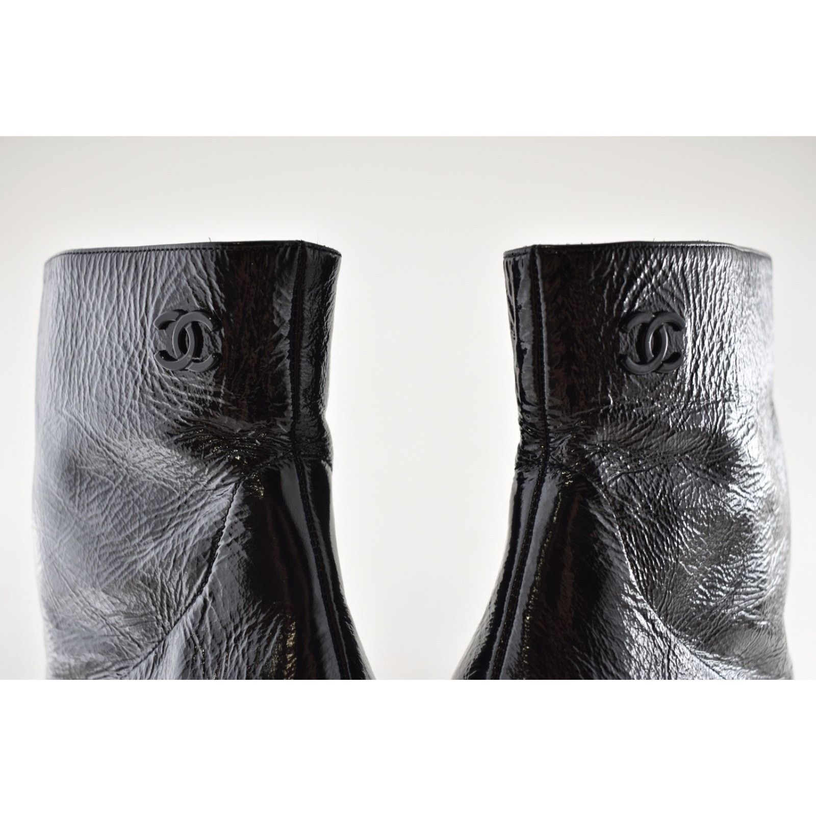 Chanel Chanel 24B Black Patent CC Logo Ankle Block Heel Bootie 42 Size US 11 / IT 41 - 17 Thumbnail