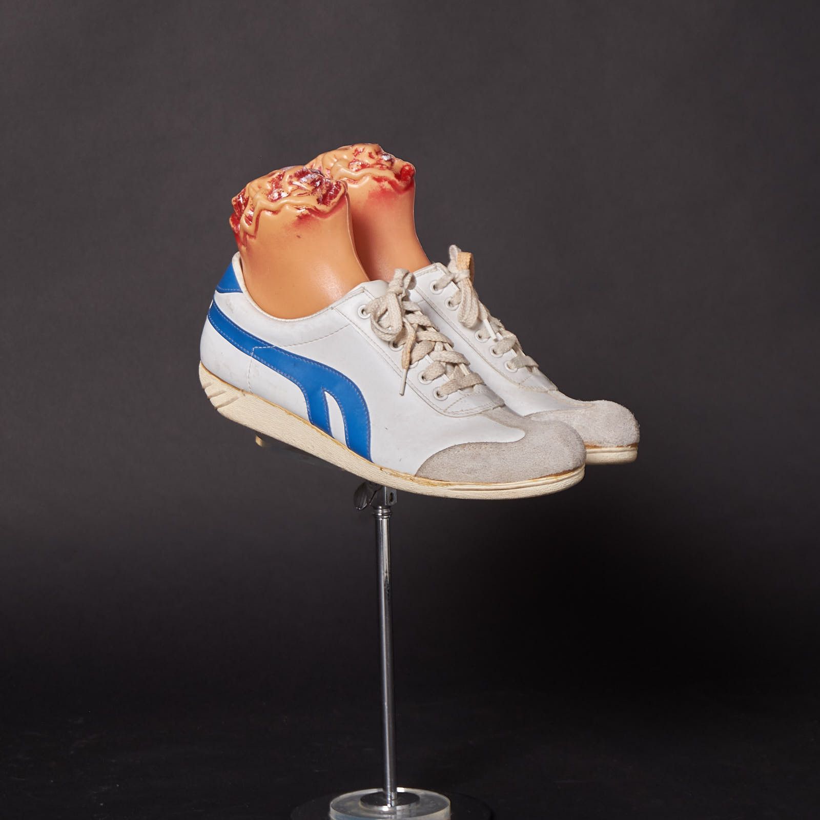 Vintage 1980s – 90s Blue and White Vintage Sneakers Size US 8 / EU 41 - 1 Thumbnail