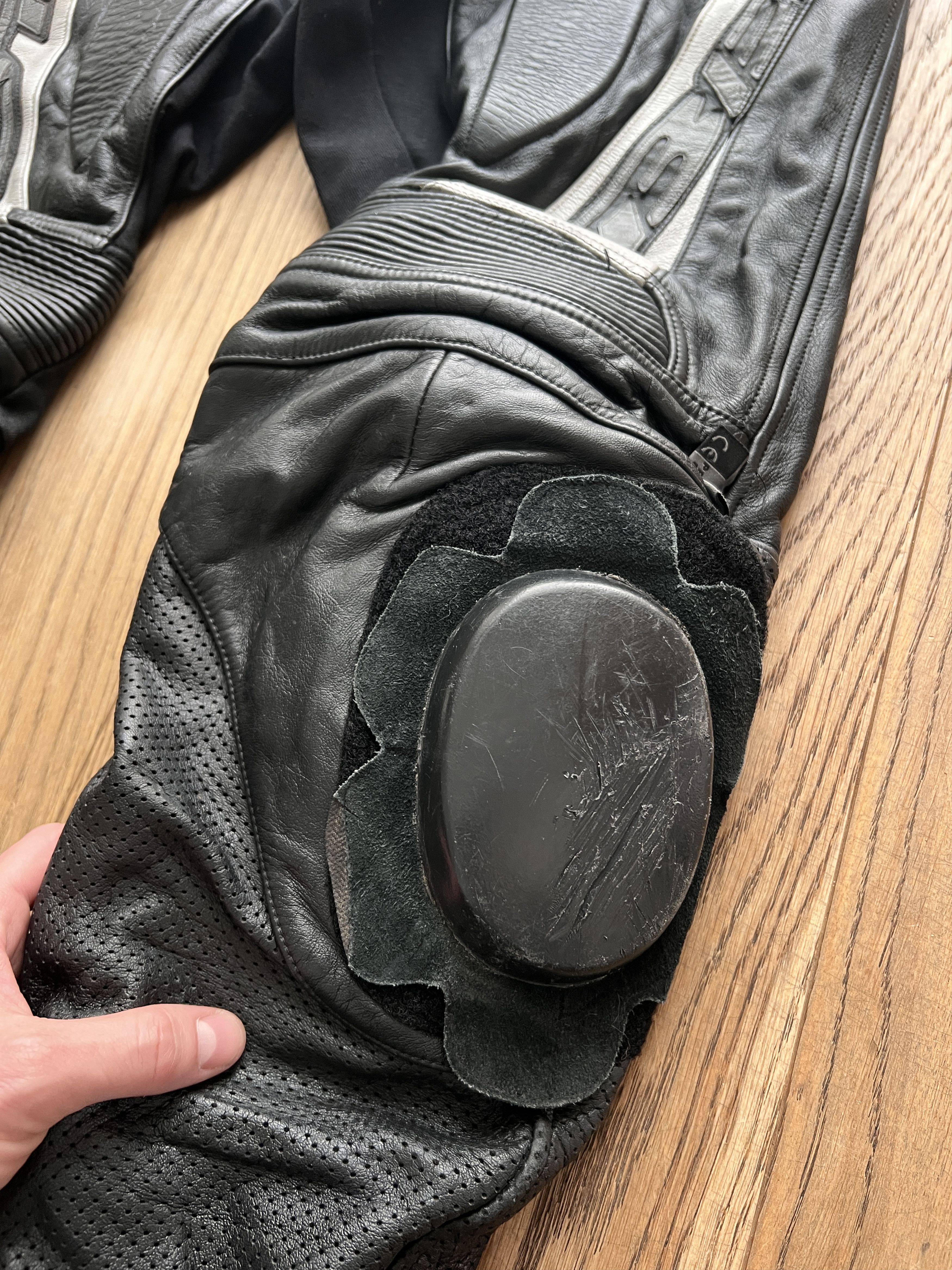 If Six Was Nine Racing leather vintage pants biker avant garde 2000s opium Size US 36 / EU 52 - 8 Thumbnail