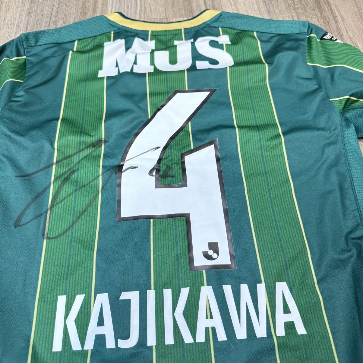 Japanese Brand Tokyo Verdy 2021 match issue third kit # 4 Kajikawa Size US L / EU 52-54 / 3 - 5 Thumbnail