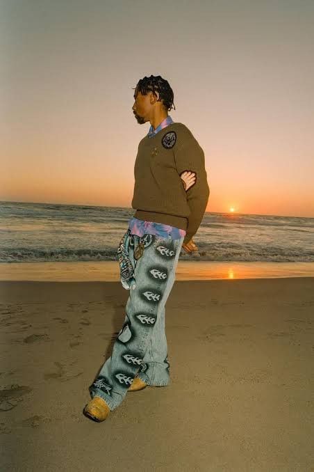 Dries Van Noten × Stussy Stussy x Dries Van noten stencil jeans Size US 28 / EU 44 - 2 Thumbnail