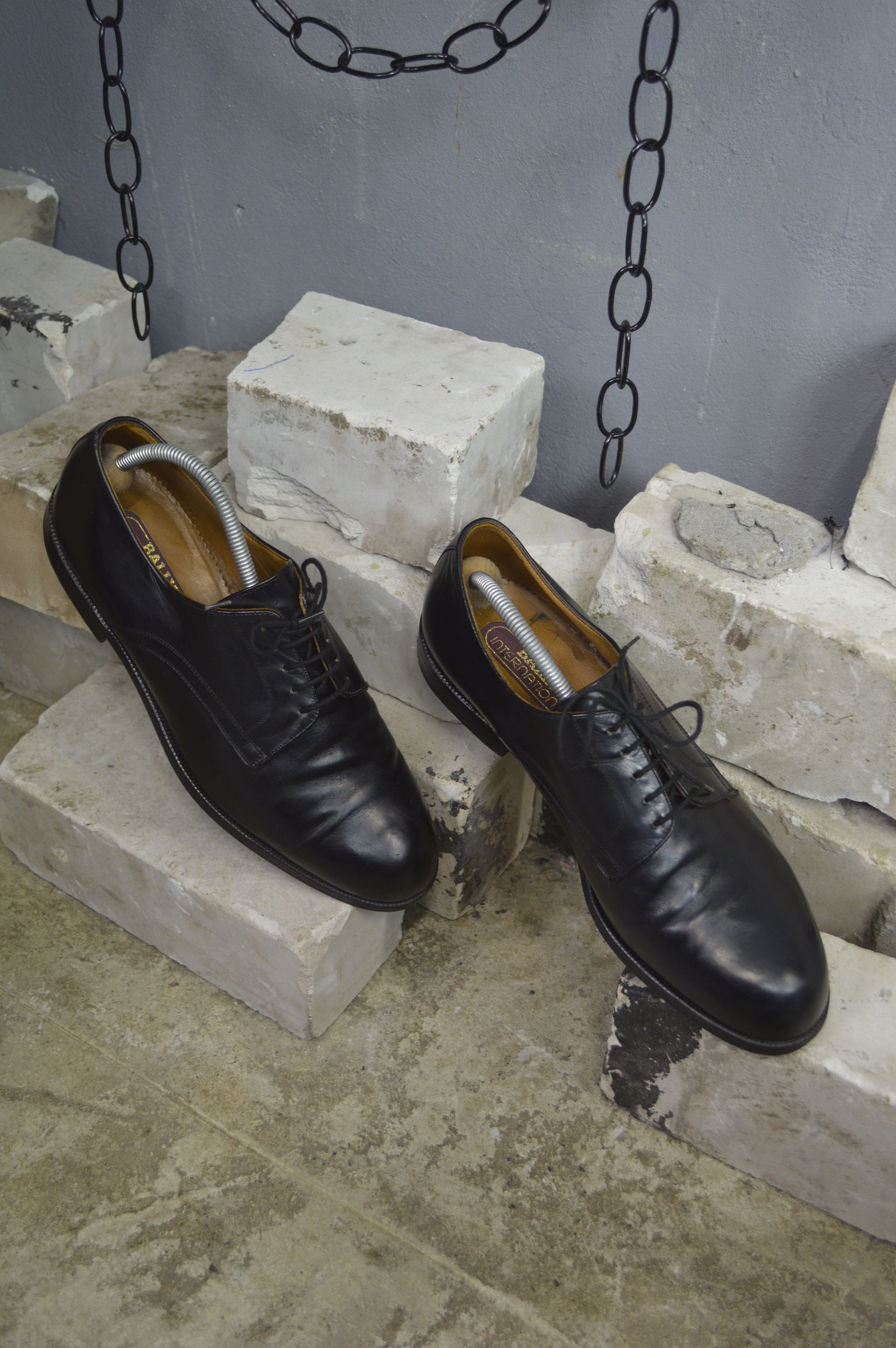 Bally 1990s BALLY HANDMADE LEATHER DERBY SHOES - 5133 Size US 11.5 / EU 44-45 - 4 Thumbnail