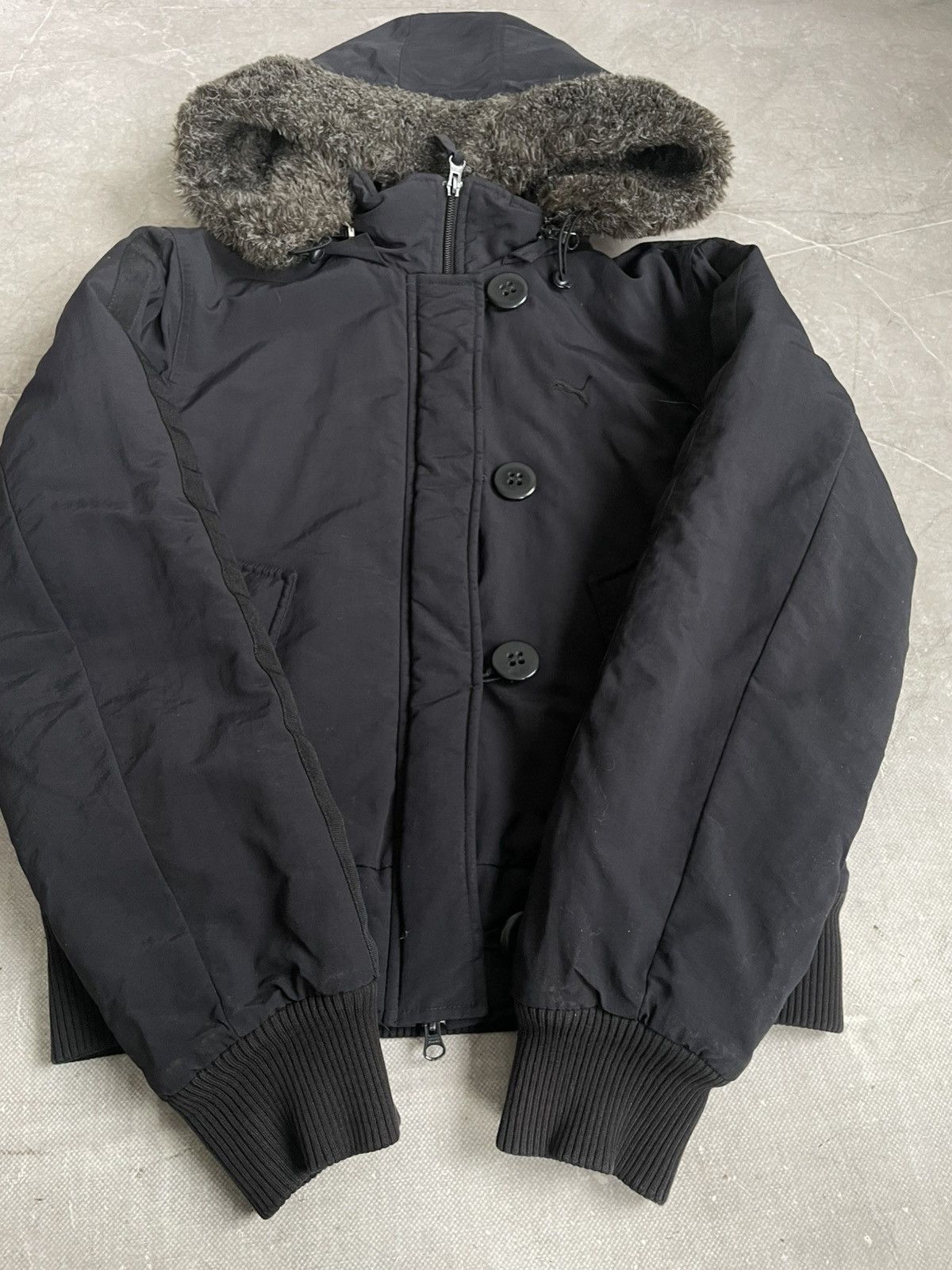 Puma Puma vintage cropped bomber y2k Fur hood if six was nine Size US M / EU 48-50 / 2 - 7 Thumbnail