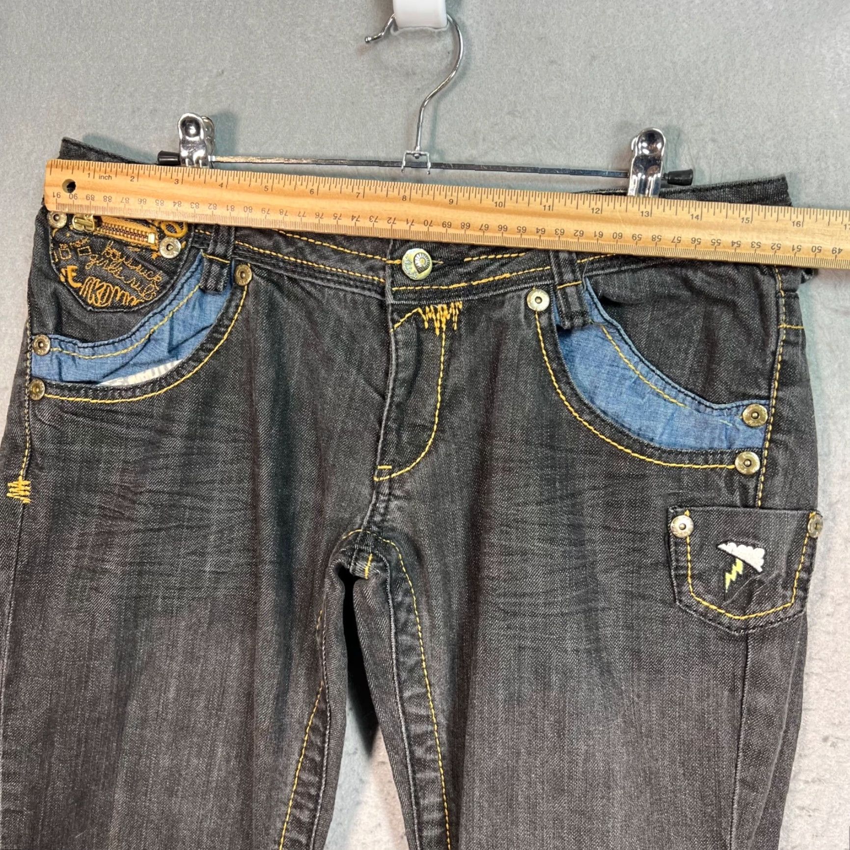 Akademiks AKADEMIKS Womens Jeans Bootcut Embroidered Black Yellow Size 28 Denim 5-Pocket Rise Low Inseam 34 Size 28" / US 6 / IT 42 - 5 Thumbnail