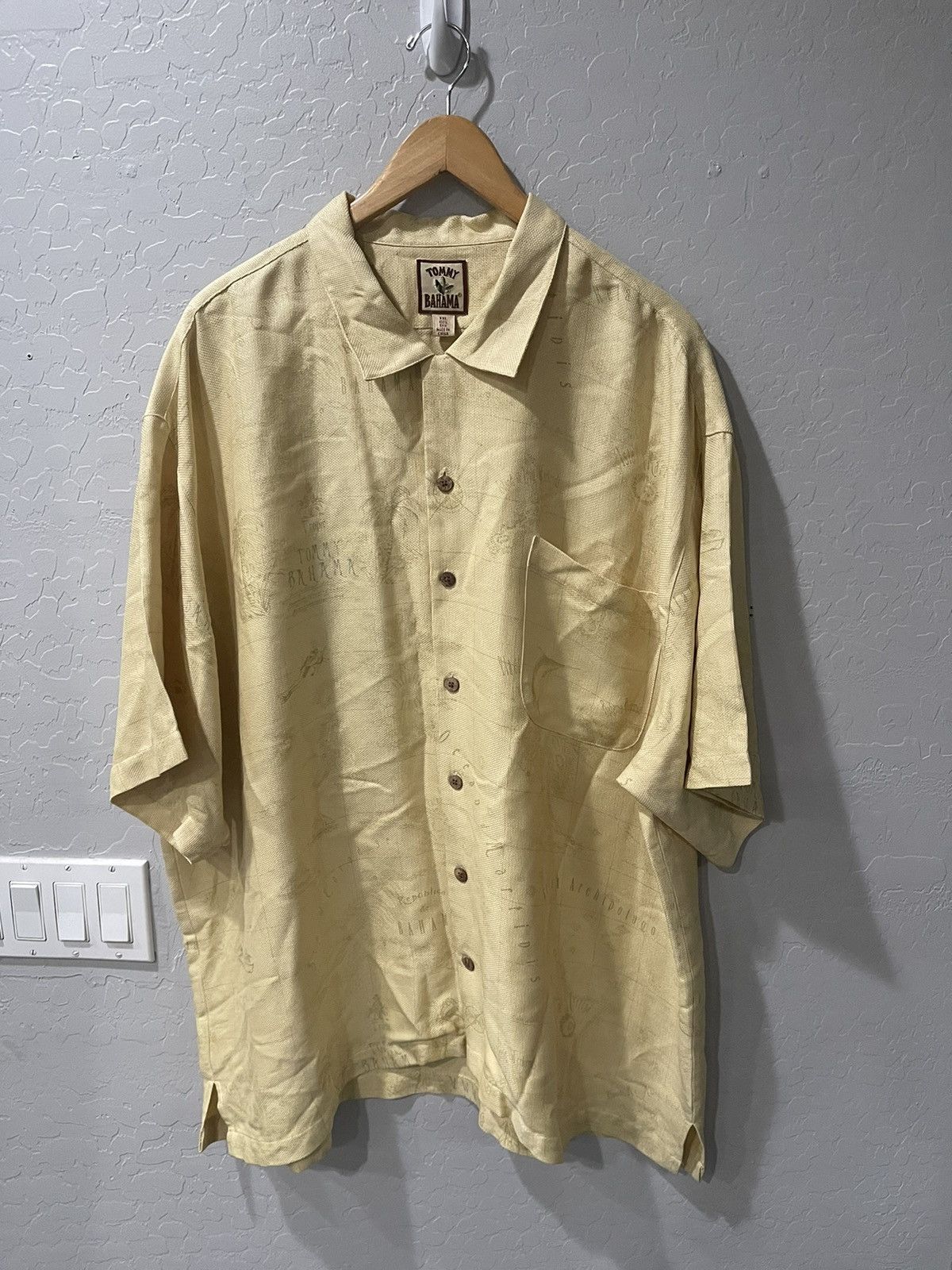 Tommy Bahama × Vintage Vintage Tommy Bahama “Paradise Outfitters” Silk Shirt 2XL Size US XXL / EU 58 / 5 - 1 Thumbnail