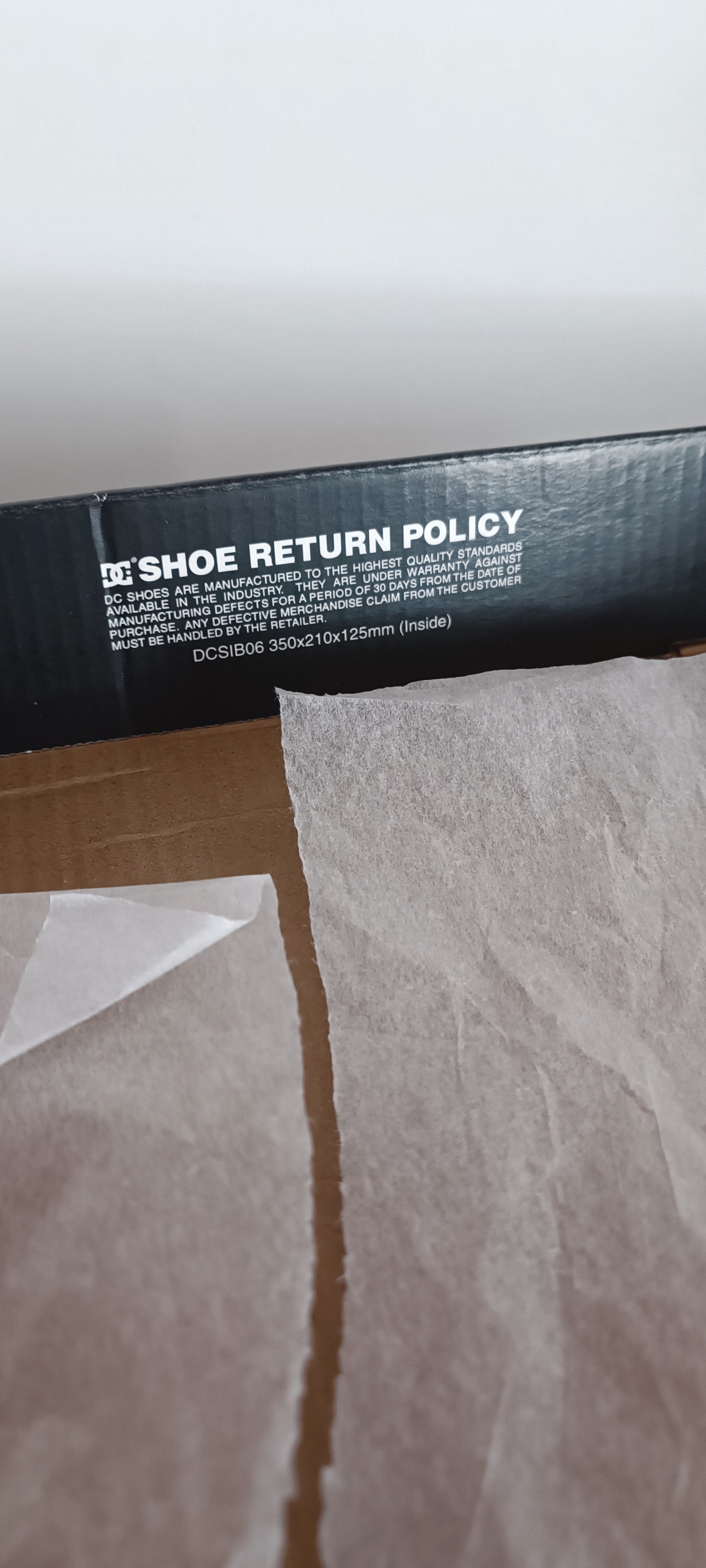 DC DC Shoes — Manual Hi Txse 'Dark Grey' w. DC Cap Size US 12 / EU 45 - 23 Thumbnail