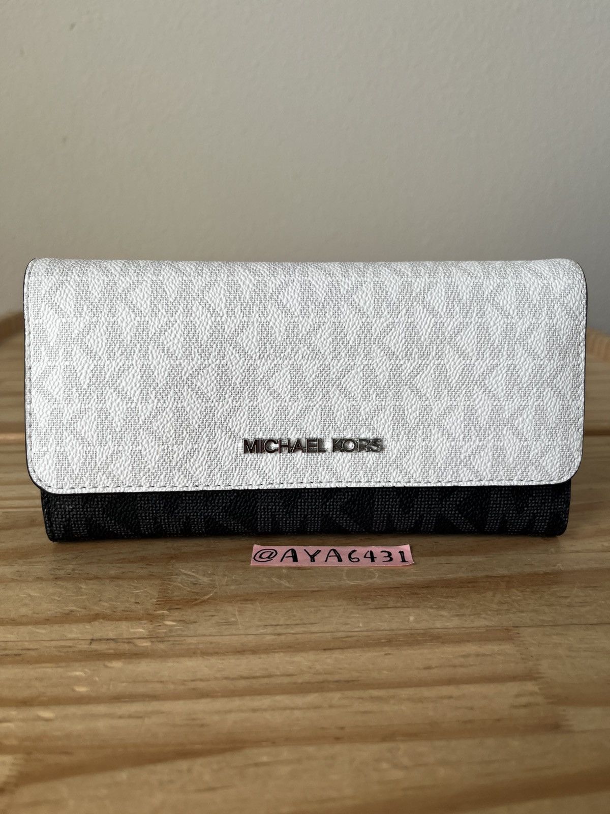 Michael Kors Michael Kors wallet Size ONE SIZE - 2 Thumbnail