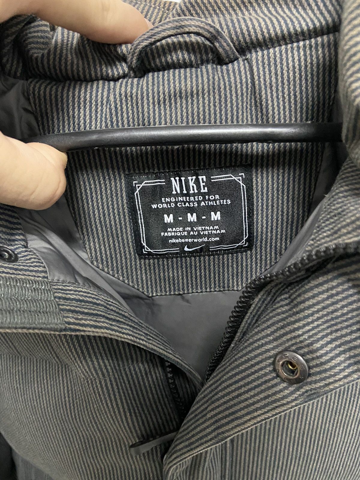 Nike × Vintage Nike Vintage Jacket Warm Hooded Embroidered Swoosh Logo Size US M / EU 48-50 / 2 - 5 Thumbnail