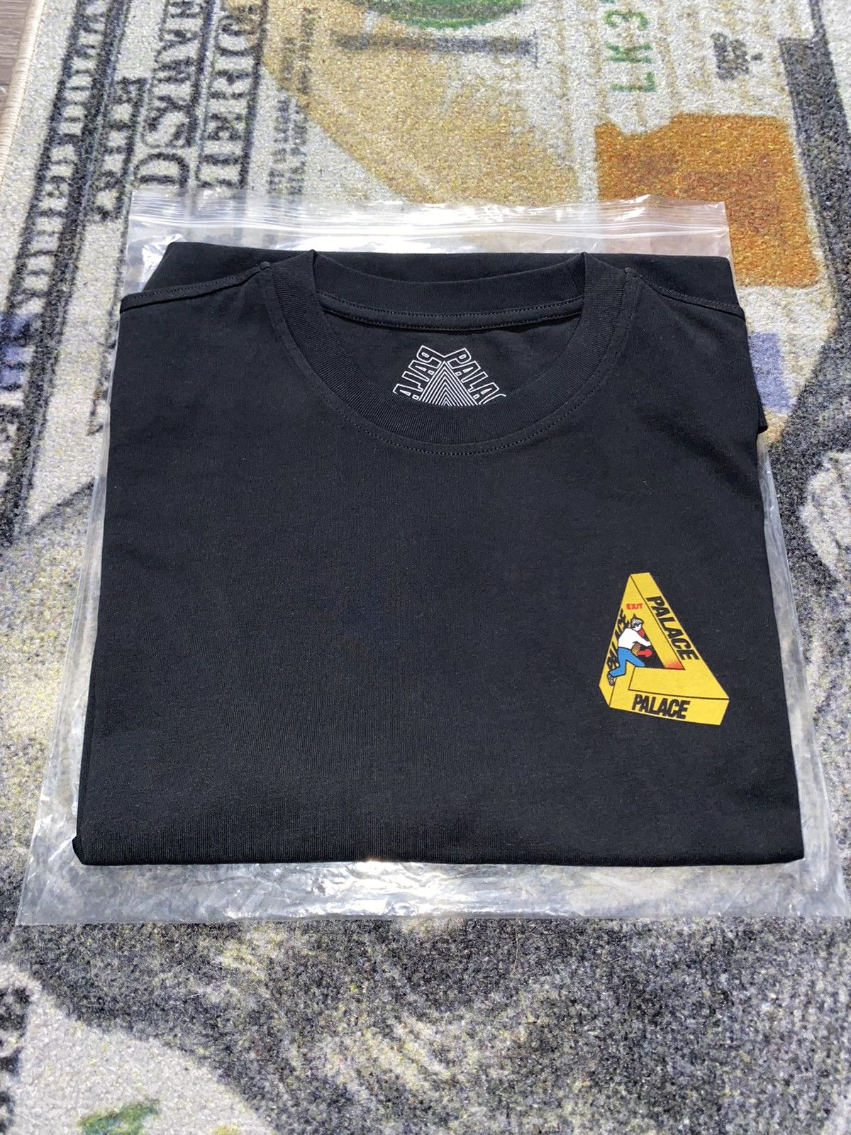 Palace Palace SAFE T-Shirt 2019 Size US L / EU 52-54 / 3 - 2 Thumbnail
