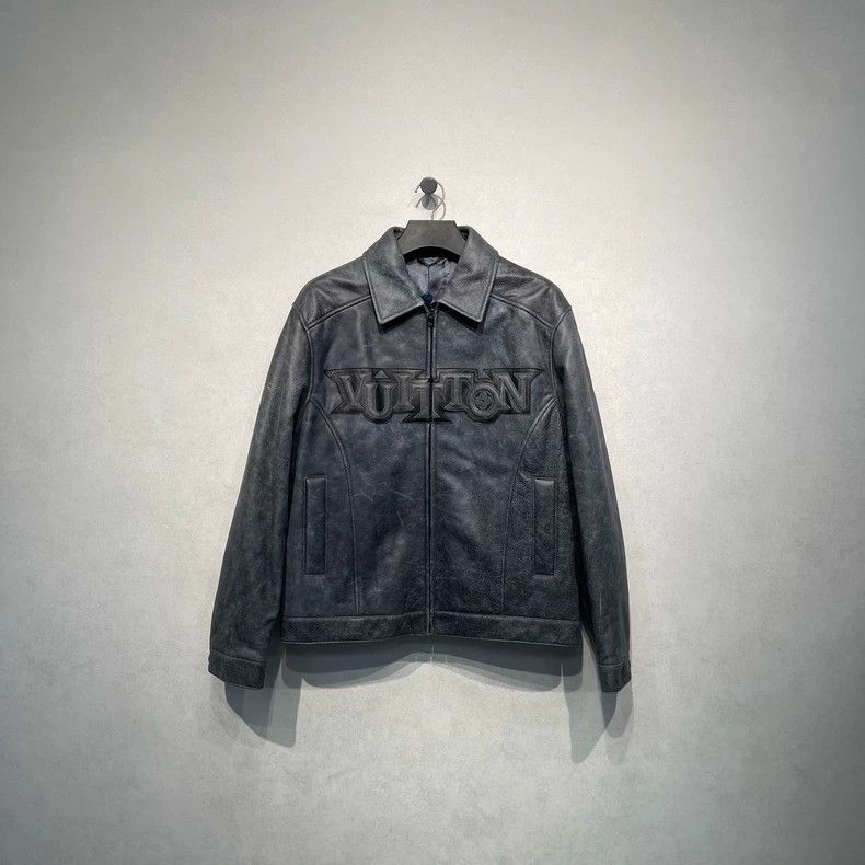 Louis Vuitton Louis Vuitton Printed old leather jacket Size US M / EU 48-50 / 2 - 1 Thumbnail