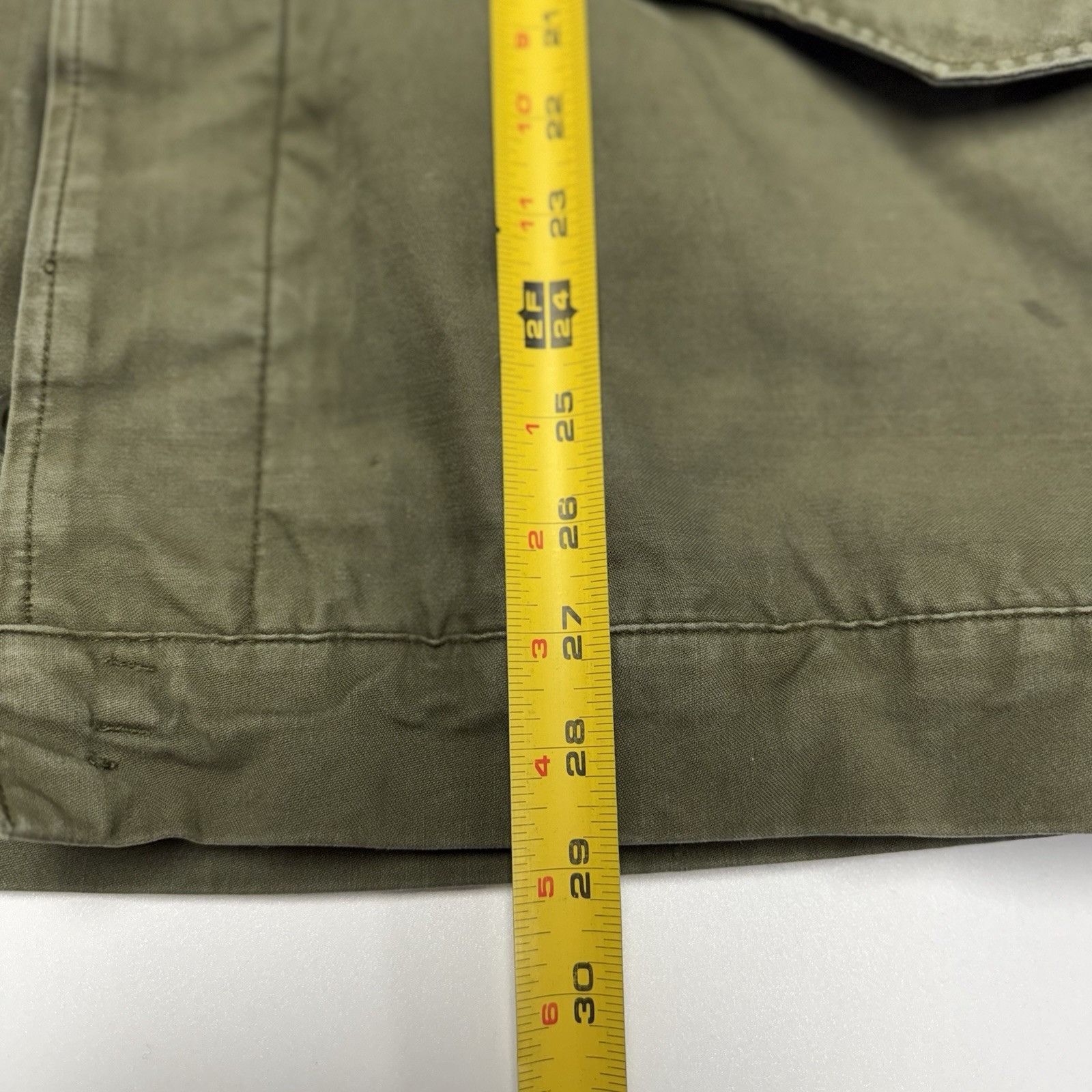 Vintage Vintage Military Slant Pocket Jacket Mens Large Green Seynte Size US L / EU 52-54 / 3 - 12 Thumbnail