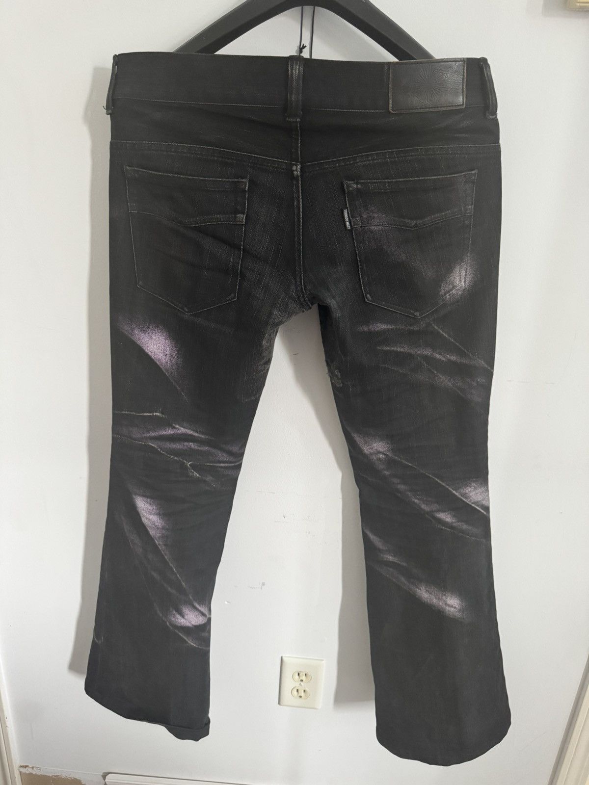 Tornado Mart Tornado Mart Purple washed flare jeans Size US 33 - 2 Thumbnail