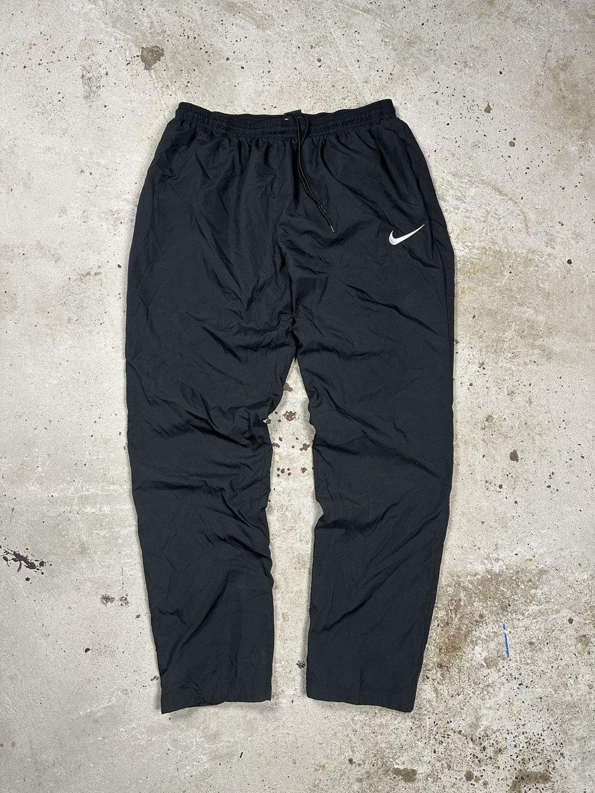 Nike Vintage Nike Black Track Pants Swoosh y2k Size US 34 / EU 50 - 1 Thumbnail
