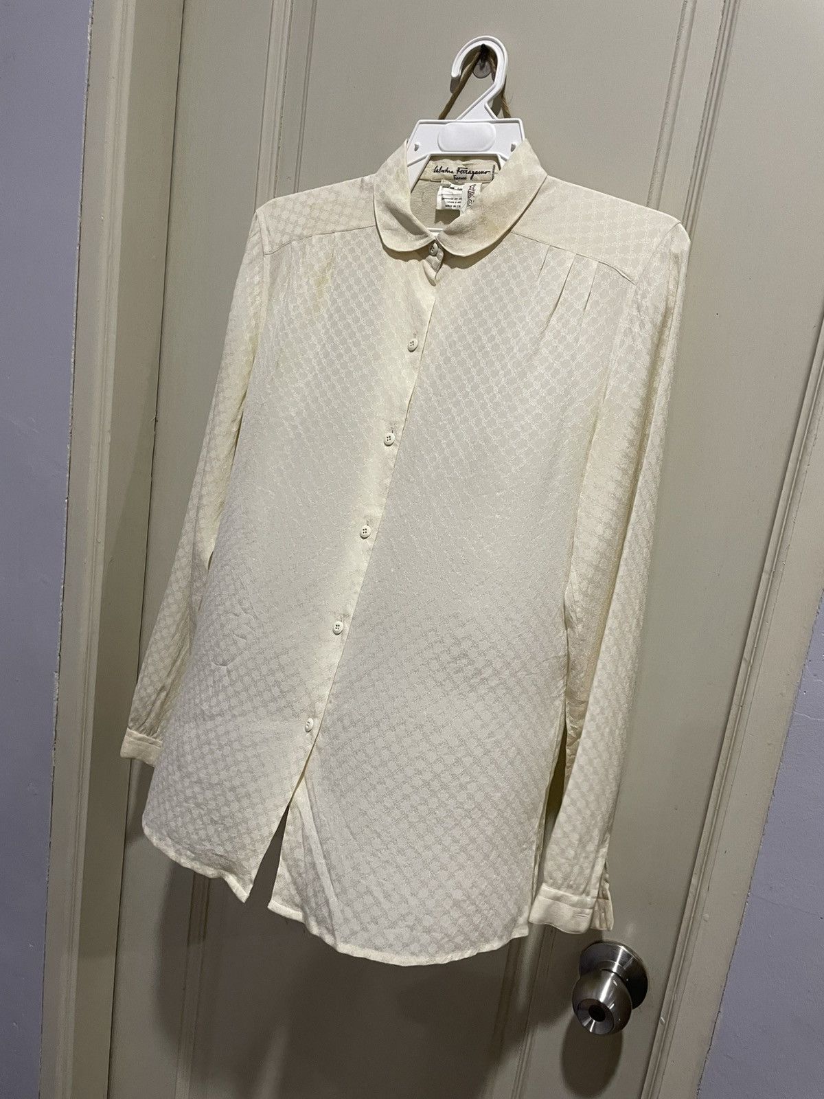 Salvatore Ferragamo VTG Salvatore Ferragamo Firenze 100% Silk Shirts Size M / US 6-8 / IT 42-44 - 20 Thumbnail