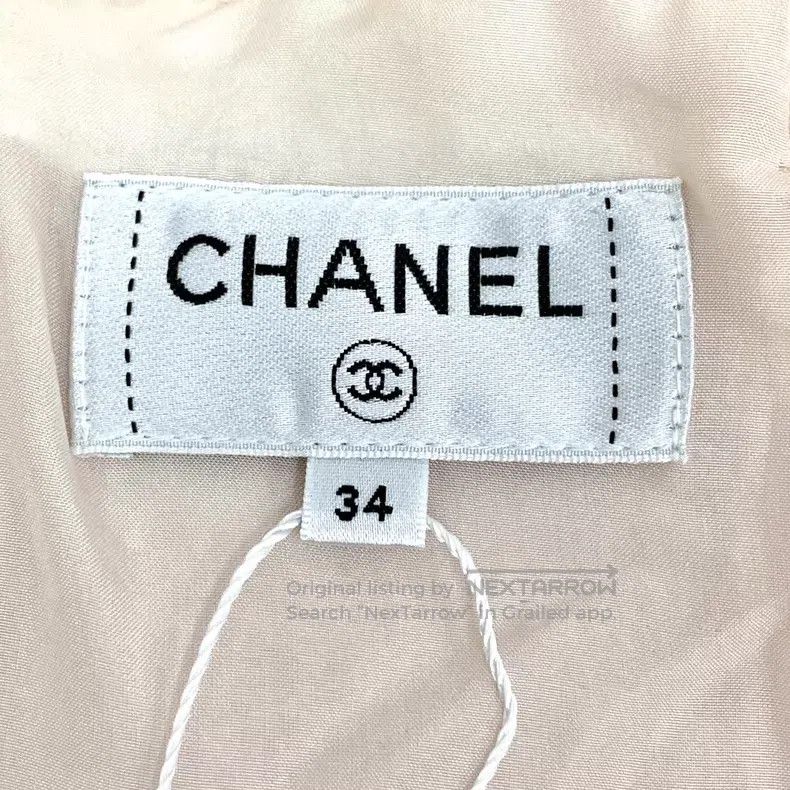 Chanel Chanel Castle Series Light Pink Wool Tweed Knitted Skirt Size 42" / US 20 - 6 Thumbnail