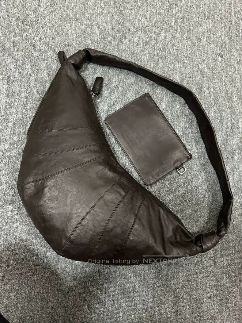 Lemaire LEMAIRE Large deep chocolate-colored sheepskin horn bag Size ONE SIZE - 1 Thumbnail