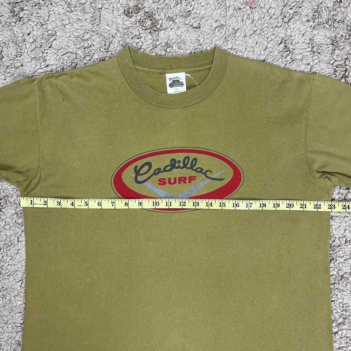 Vintage Vintage Cadillac Surf T-shirt Size US L / EU 52-54 / 3 - 16 Thumbnail