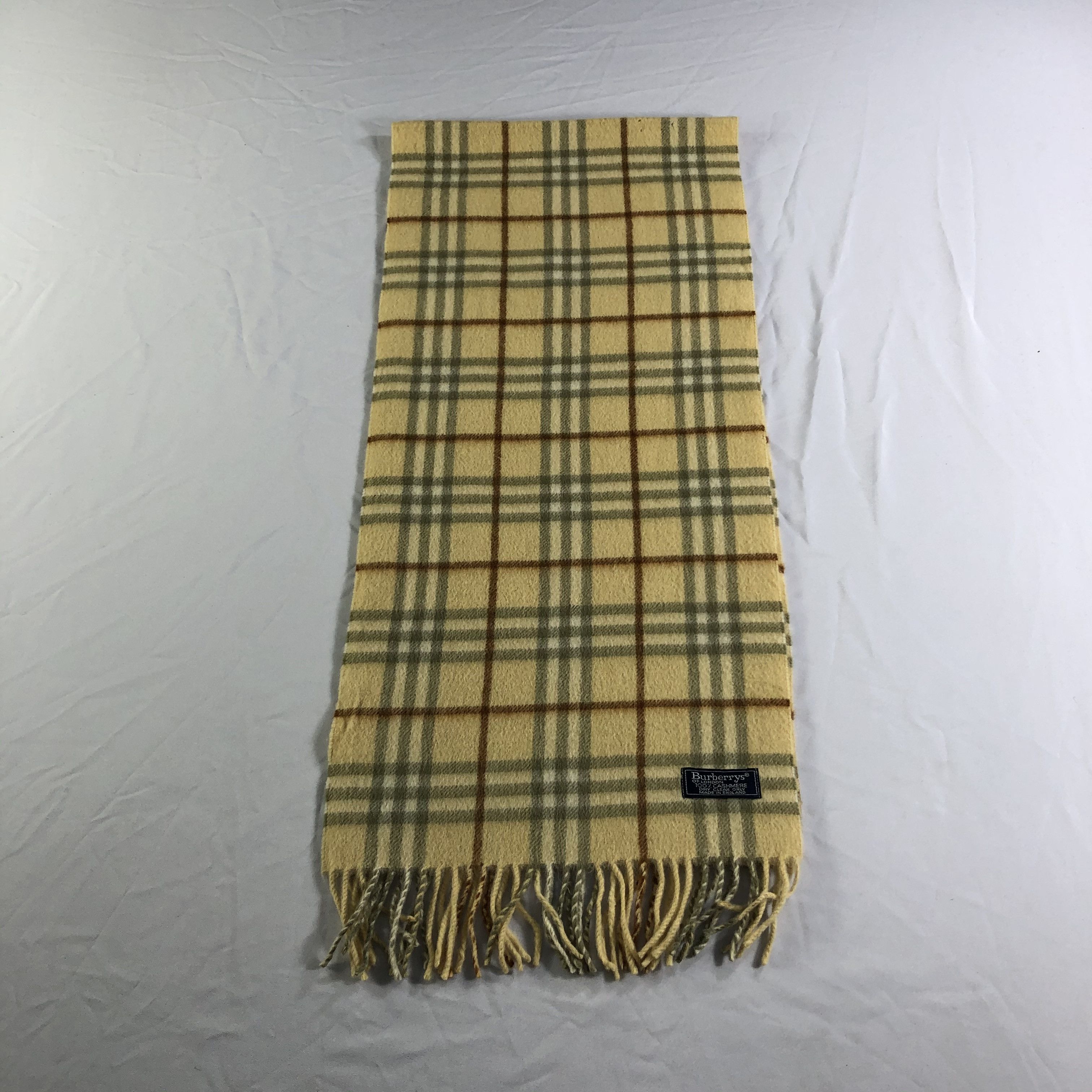 Burberry Burberrys Nova Check Cashmere Scarf Muffler Neckwear V2448 Size ONE SIZE - 2 Thumbnail