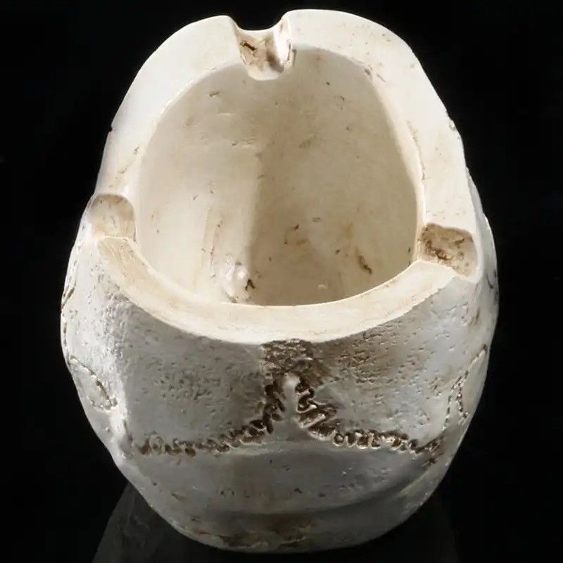 Vintage Skull Ashtray Personality Fashion Creative Accessories Size ONE SIZE - 3 Thumbnail