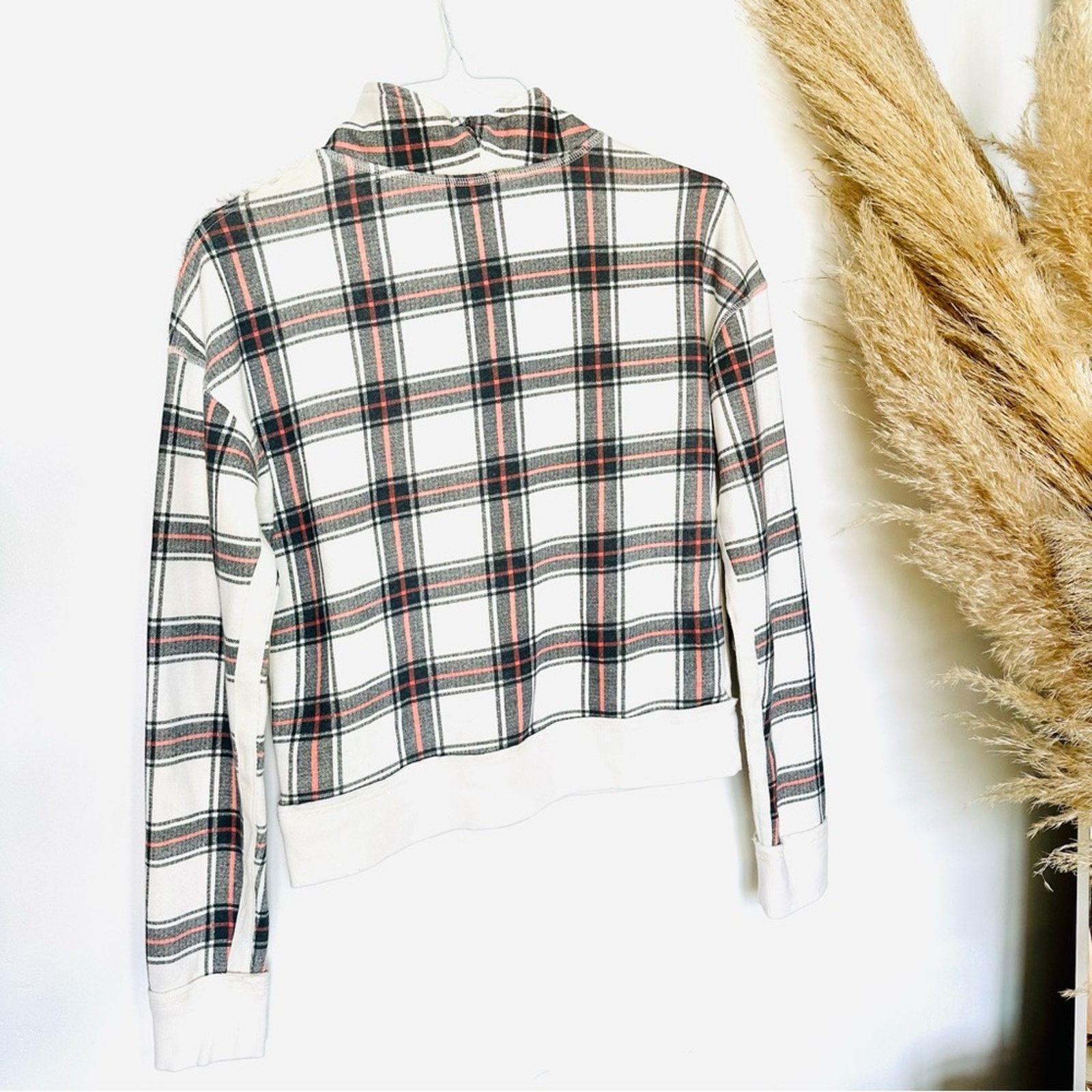 Free People NEW FREE PEOPLE White Red Black Plaid Pullover Zip Sweater Size S / US 4 / IT 40 - 4 Thumbnail