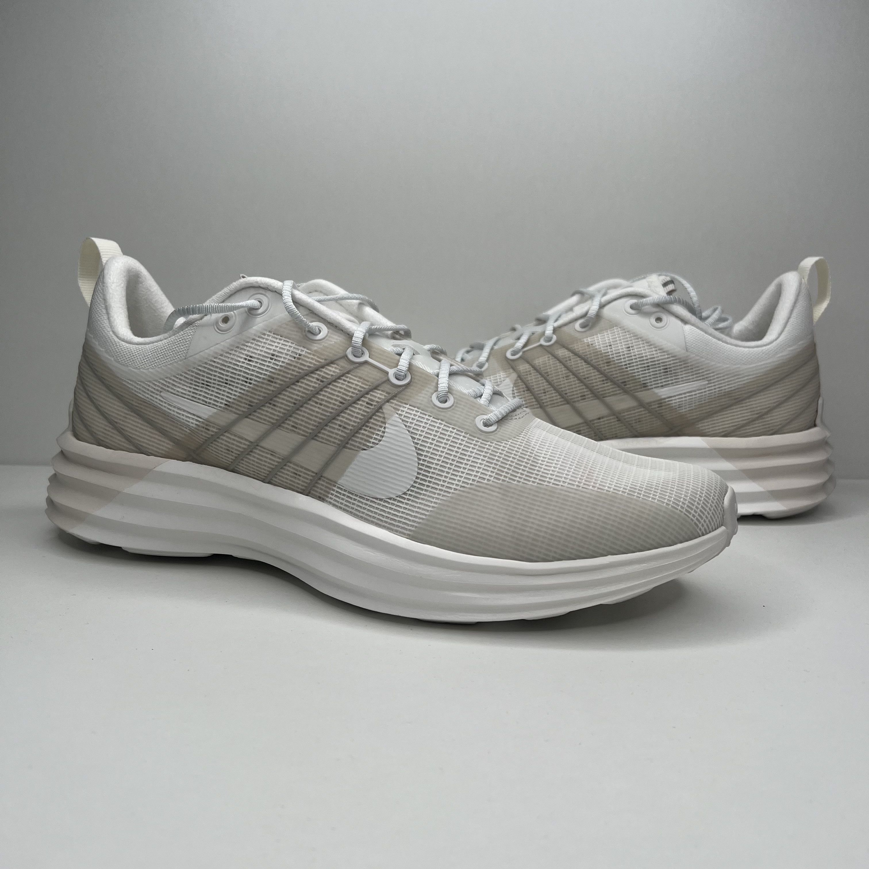 Nike Nike Lunar Roam Size US 12 / EU 45 - 2 Thumbnail