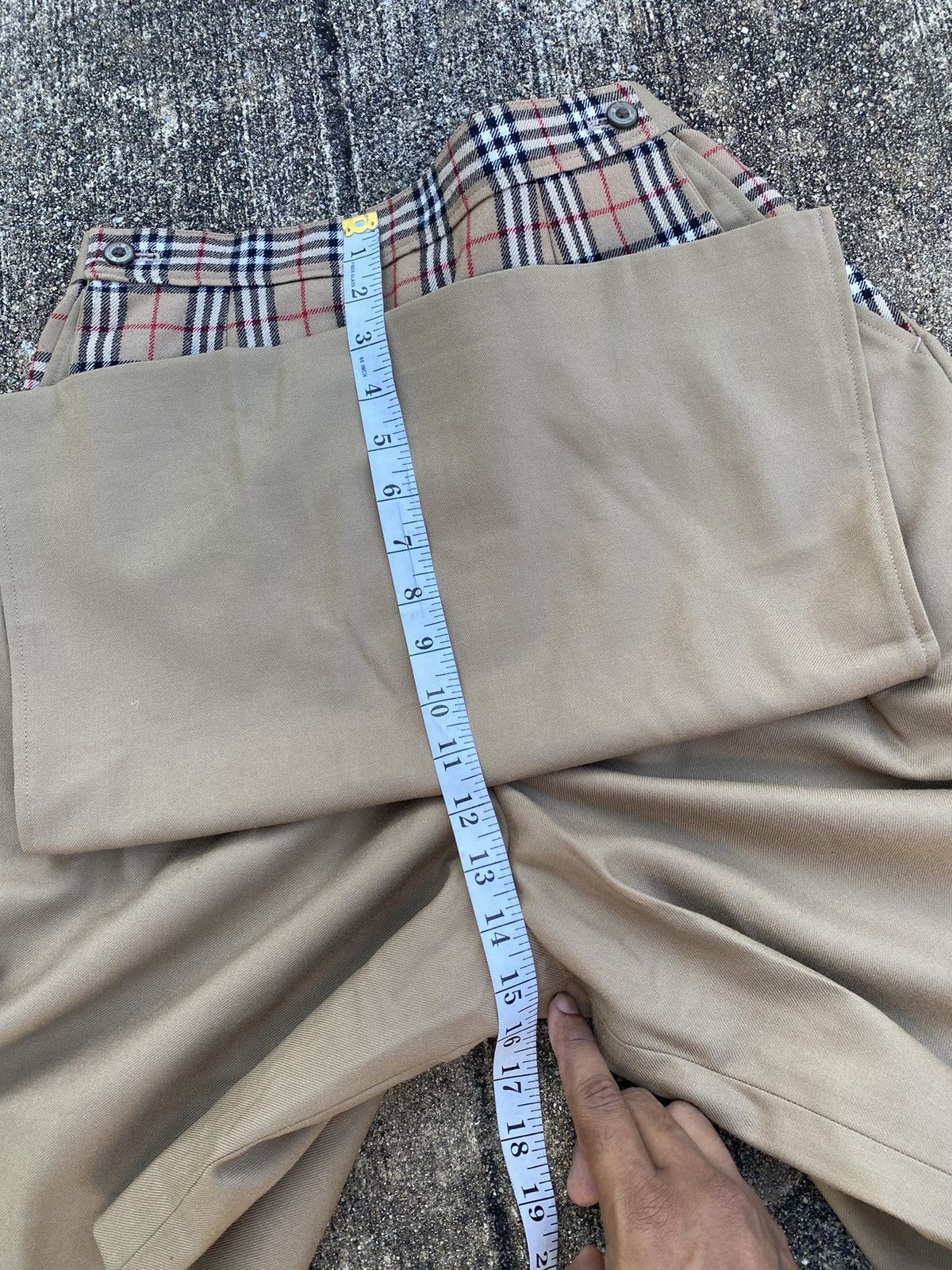 Burberry × Vintage Vintage Burberry Nova Check Short Pants Size 27" / US 4 / IT 40 - 11 Thumbnail