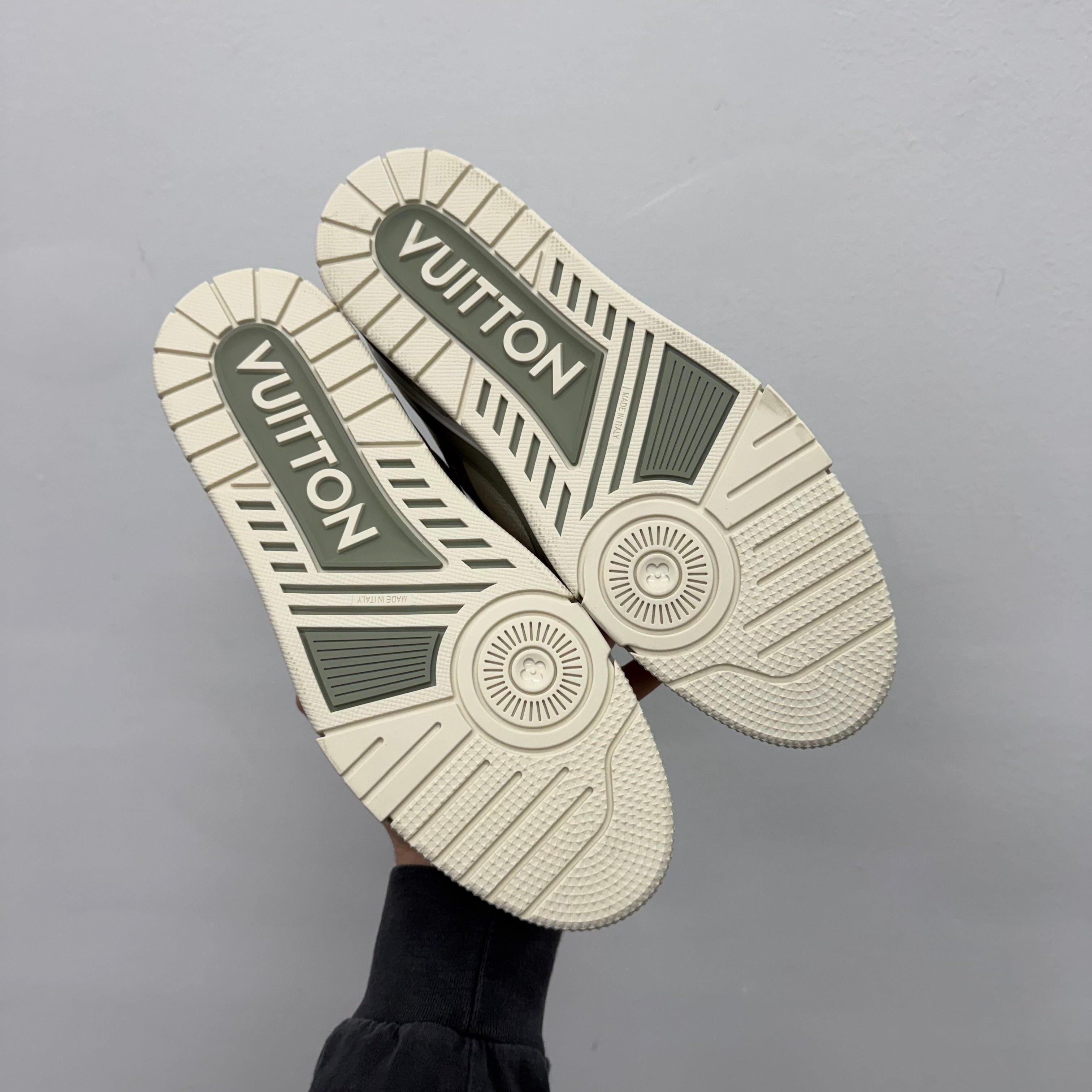 Louis Vuitton Louis Vuitton Trainer Sneakers Green Clay Gray - LV 9.5 Size US 11 / EU 44 - 3 Thumbnail