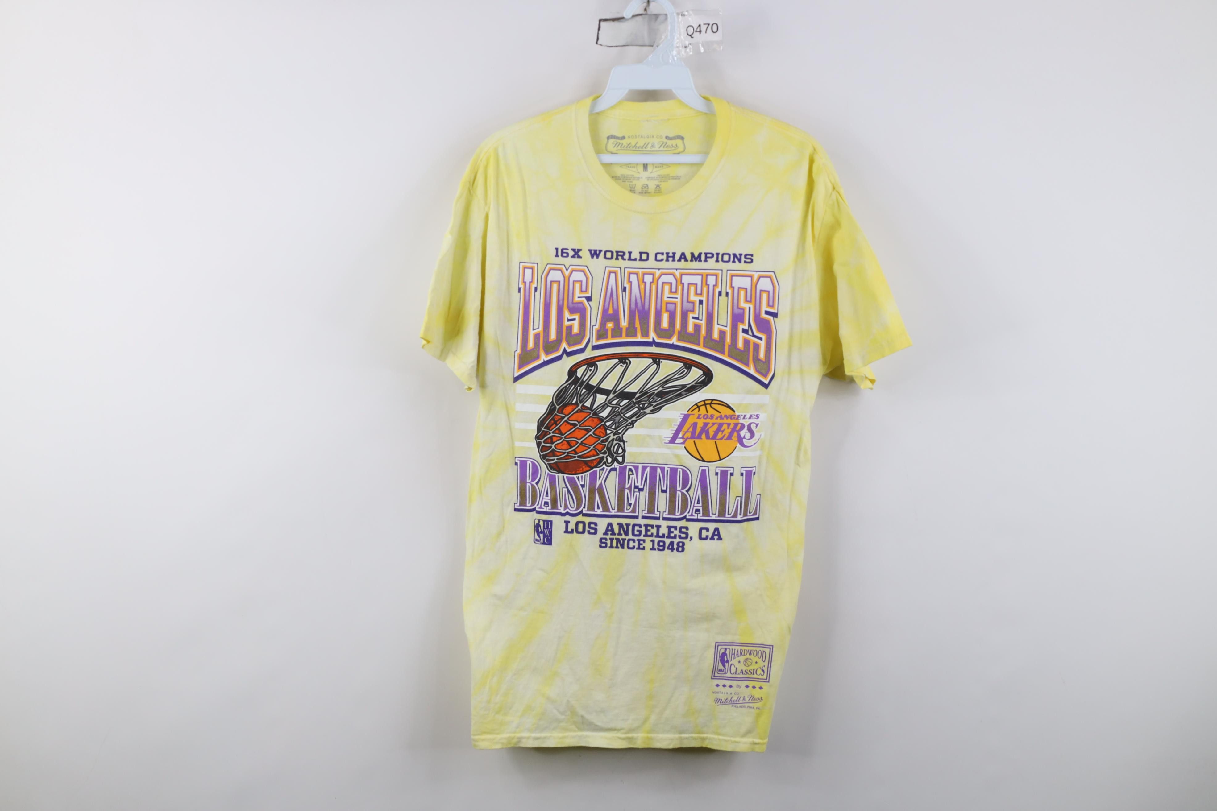 Mitchell & Ness Retro Mitchell & Ness Los Angeles Lakers Basketball T-Shirt Size US M / EU 48-50 / 2 - 1 Thumbnail