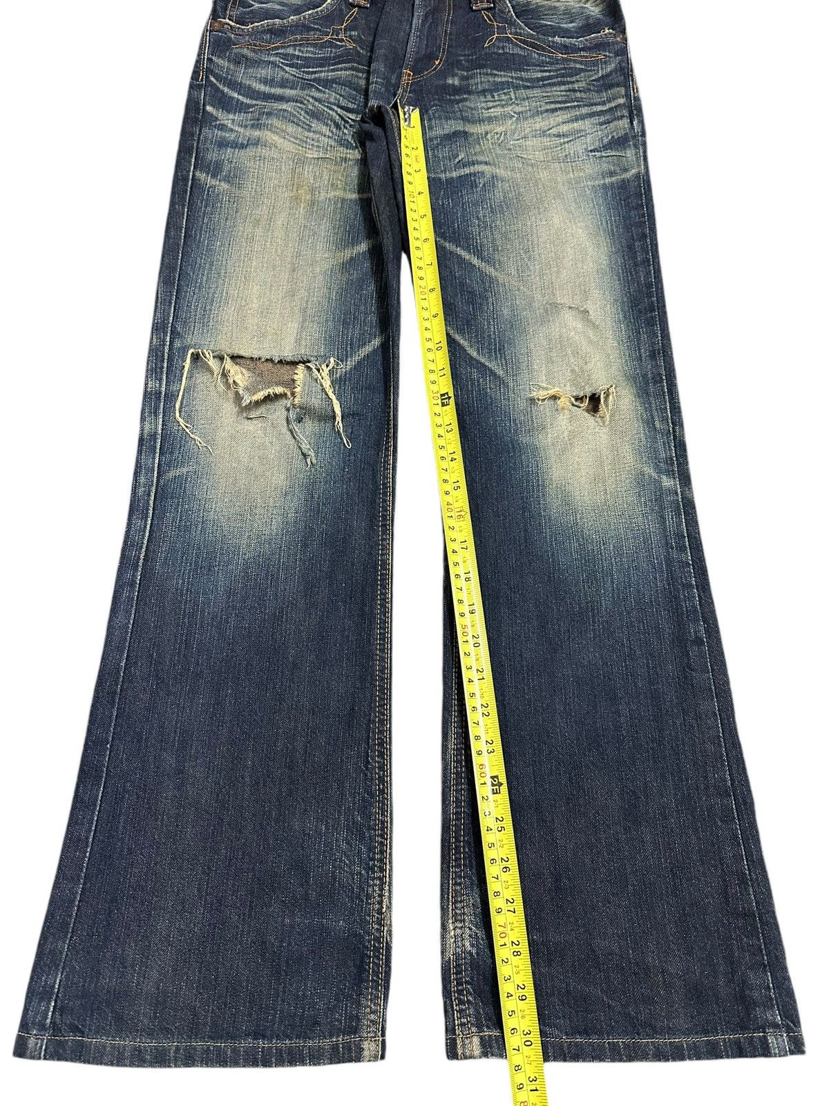 Edwin Vintage Edwin Blue Trip Blue Wash Distressed Loose Jeans Size US 31 - 14 Thumbnail