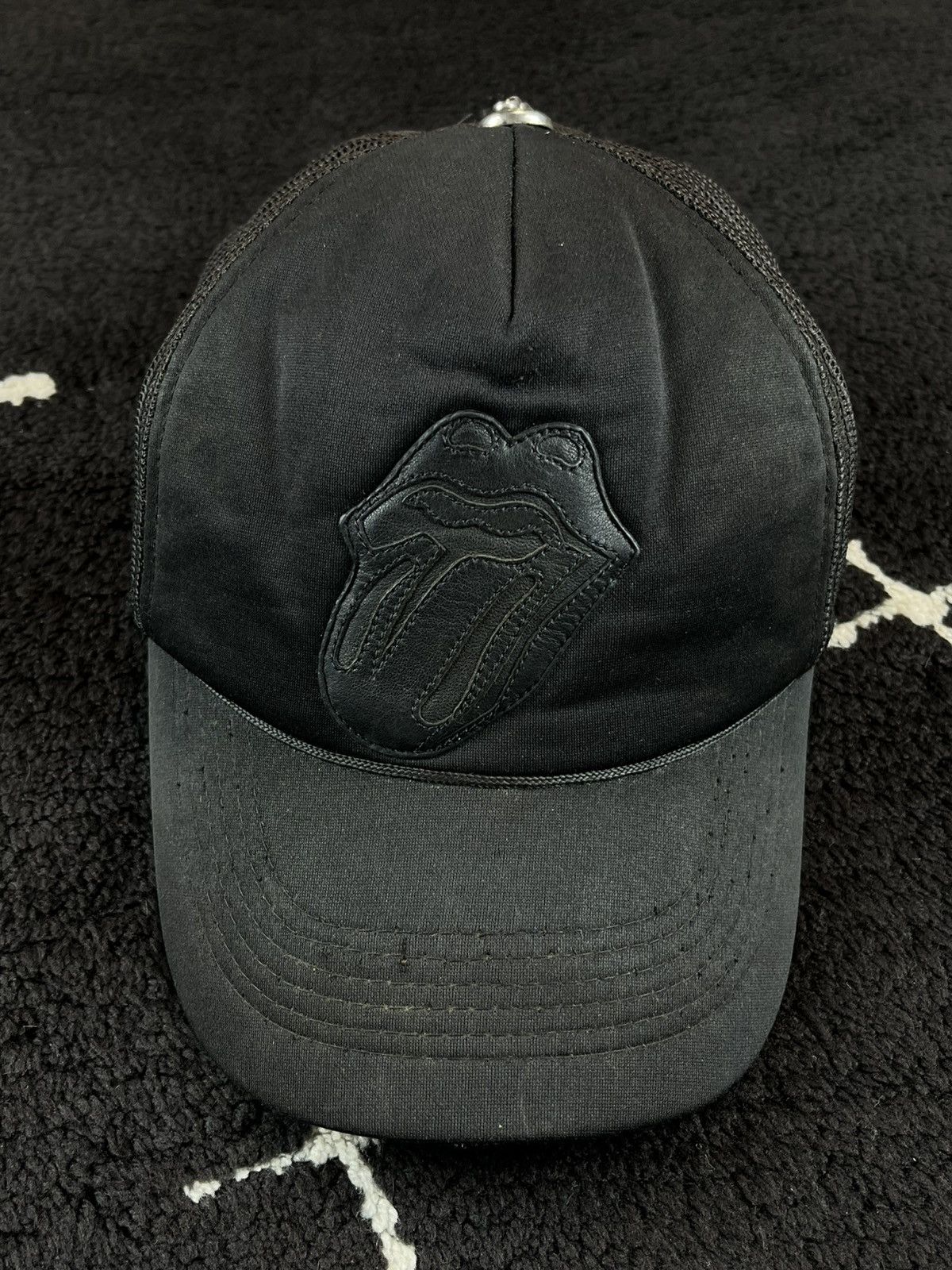 Chrome Hearts × The Rolling Stones Chrome Hearts Rolling Stones Tongue Patch Trucker Hat Size ONE SIZE - 2 Thumbnail