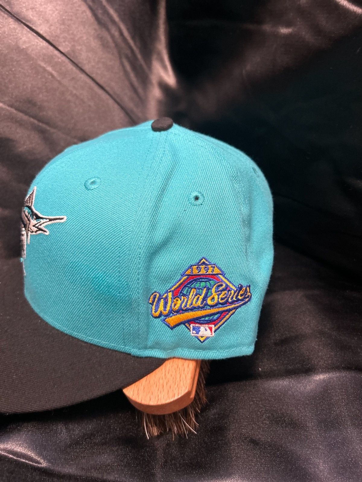 MLB Florida Marlins Fitted Hat Size 26 - 2 Thumbnail