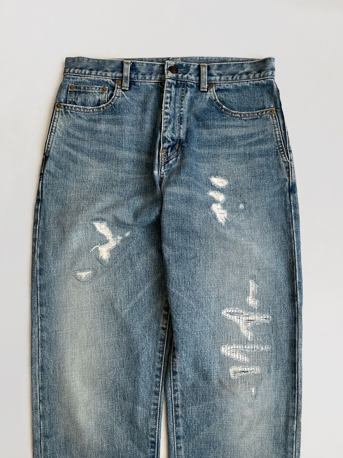 Saint Laurent Paris Saint Laurent Paris distressed denim pants Made in Japan Size 27" / US 4 / IT 40 - 3 Thumbnail