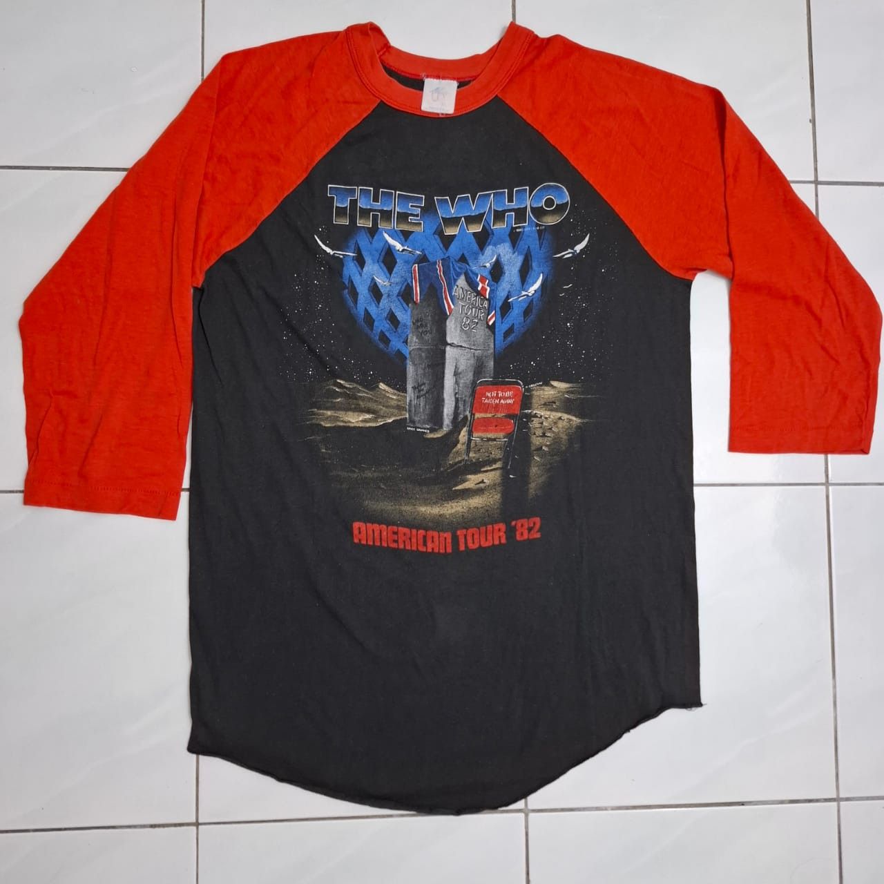 TEE JAYS The Who 3Q Vintage very good condition Size US XL / EU 56 / 4 - 3 Thumbnail