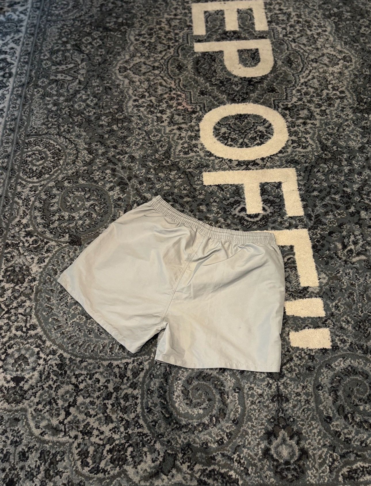 Balenciaga Balenciaga Gray Swim Trunks Size US 30 / EU 46 - 3 Thumbnail