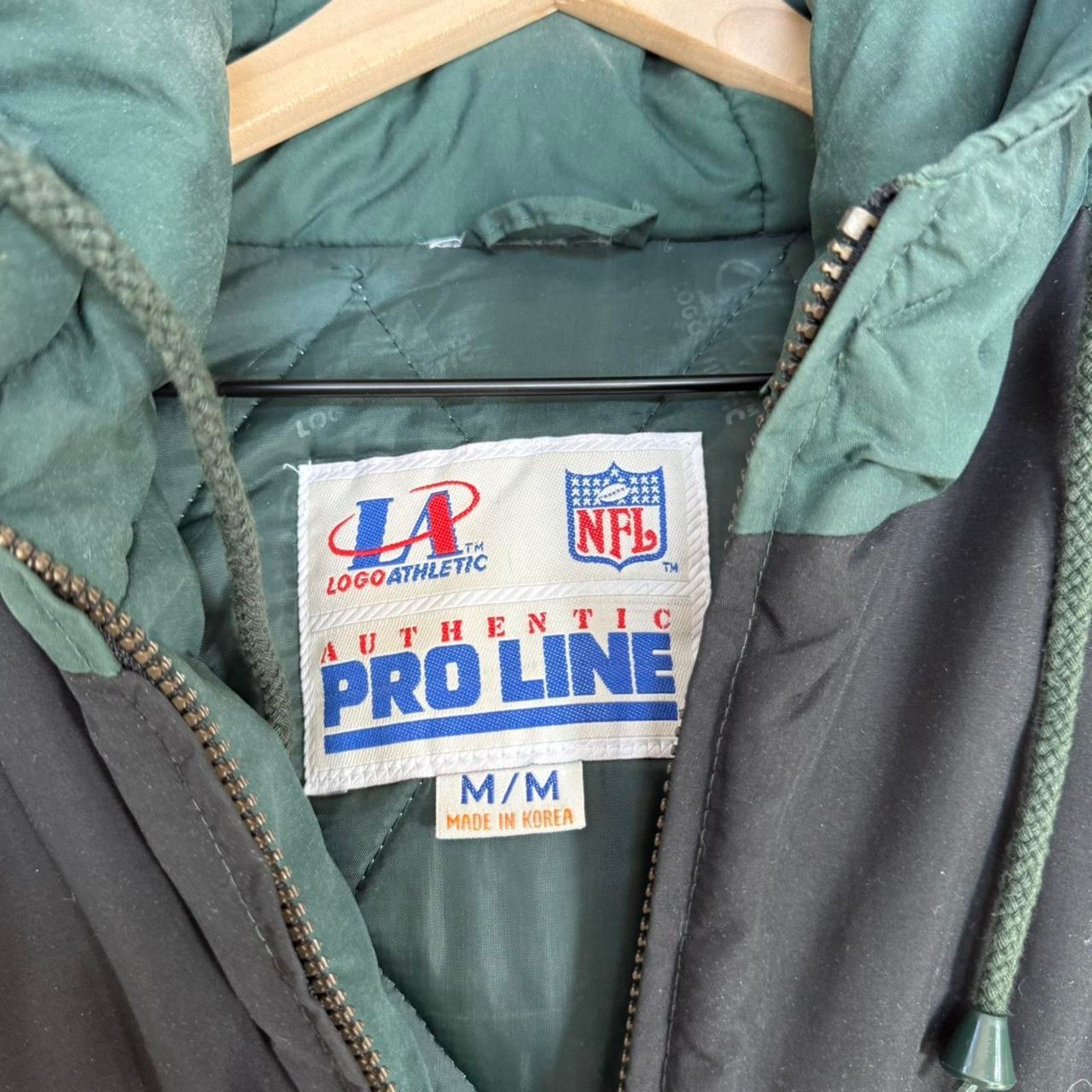 Logo Athletic Vintage 90s Signed Logo Athletic Packers Sharktooth Puffer Size US M / EU 48-50 / 2 - 6 Thumbnail