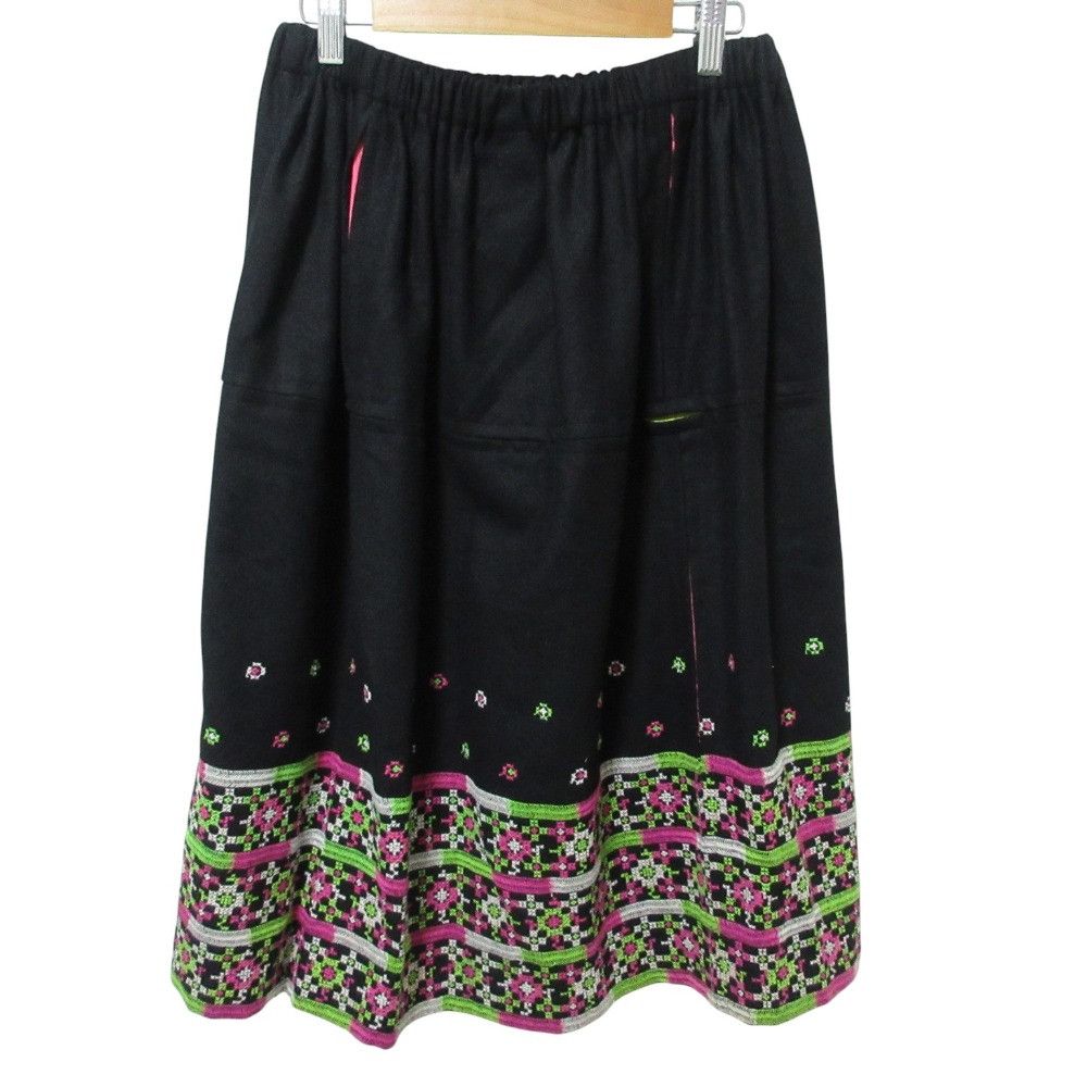 Comme des Garcons Comme des Garçons COMME des GARCONS COMME des GARCONS Embroidered Wool Skirt Textile Skirts W3S014 DUTY FREE for USA Size ONE SIZE - 1 Thumbnail