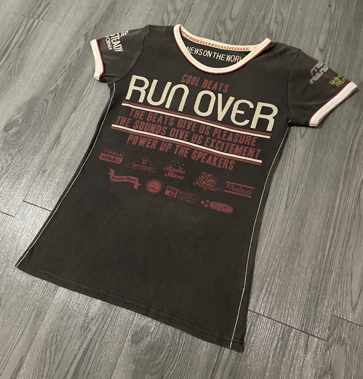 Hysteric Glamour Newson The World Run Over Event Ringer Tee Hysteric Design Size S / US 4 / IT 40 - 3 Thumbnail