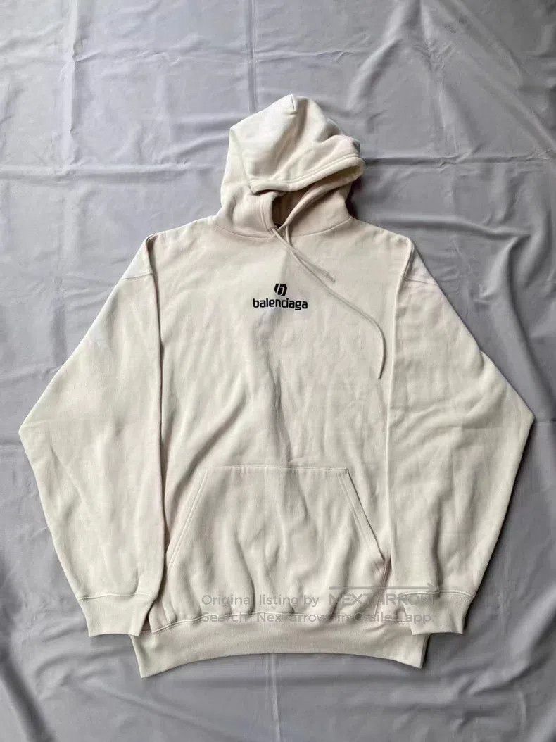 Balenciaga Balenciaga Ivory Embroidered Logo Hoodie Size US M / EU 48-50 / 2 - 1 Thumbnail