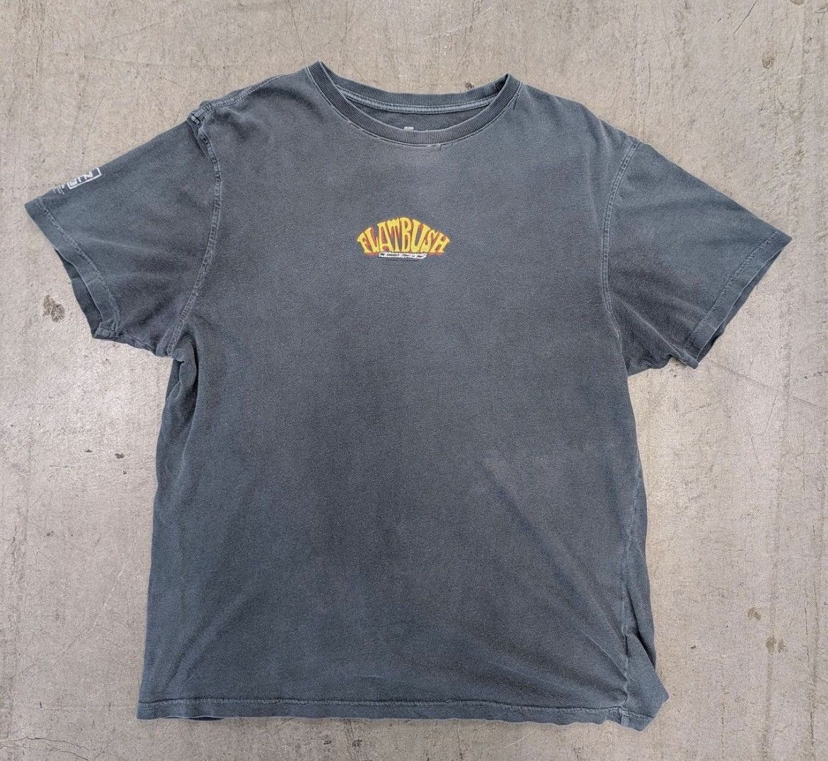 Rap Tees Flatbush Zombies Bounce Lyric T-Shirt Size Medium Size US M / EU 48-50 / 2 - 1 Thumbnail