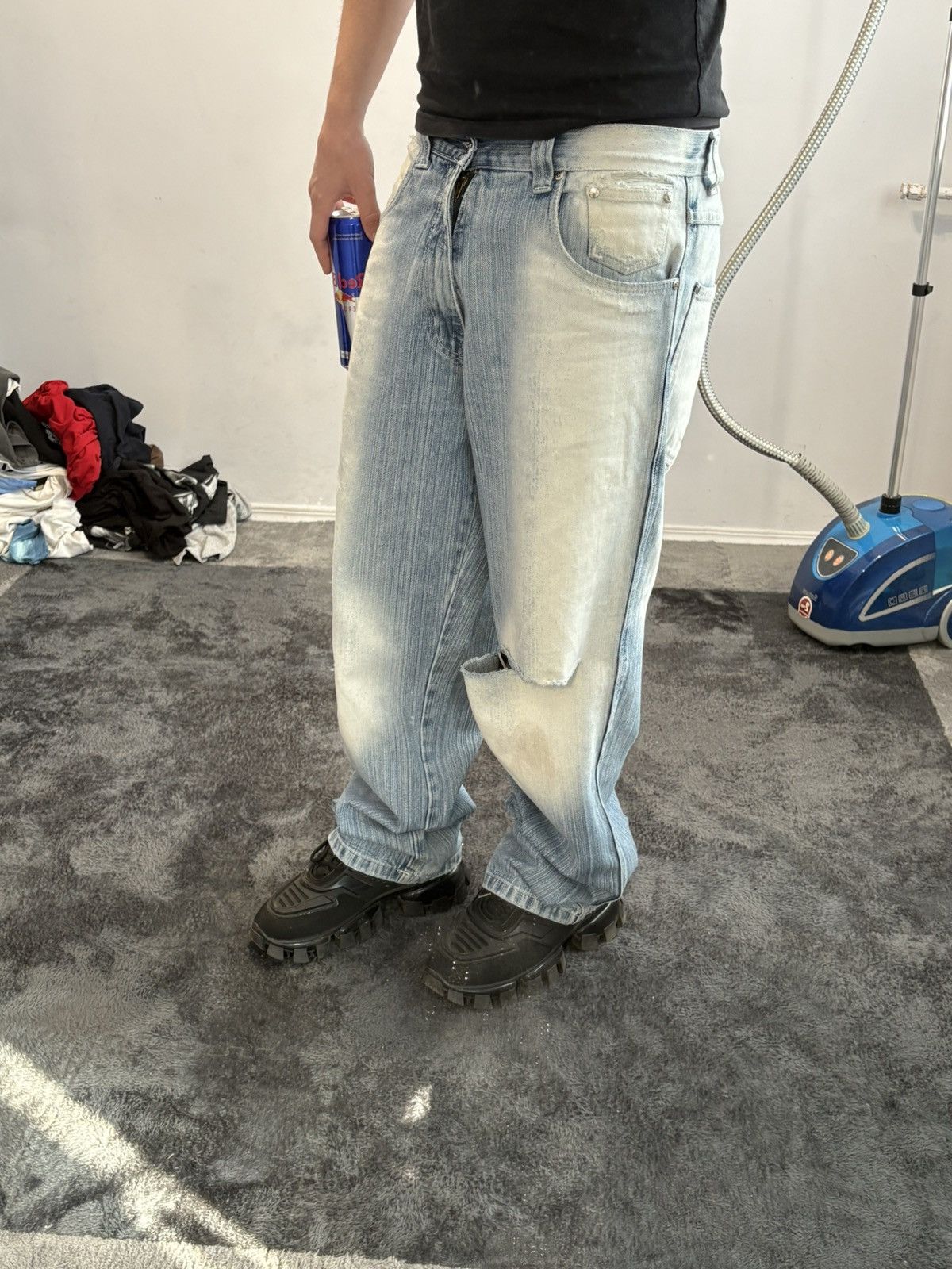 Japanese Brand Rare 2000s Baggy Y2K Vintage Distressed Jeans Size US 32 / EU 48 - 2 Thumbnail