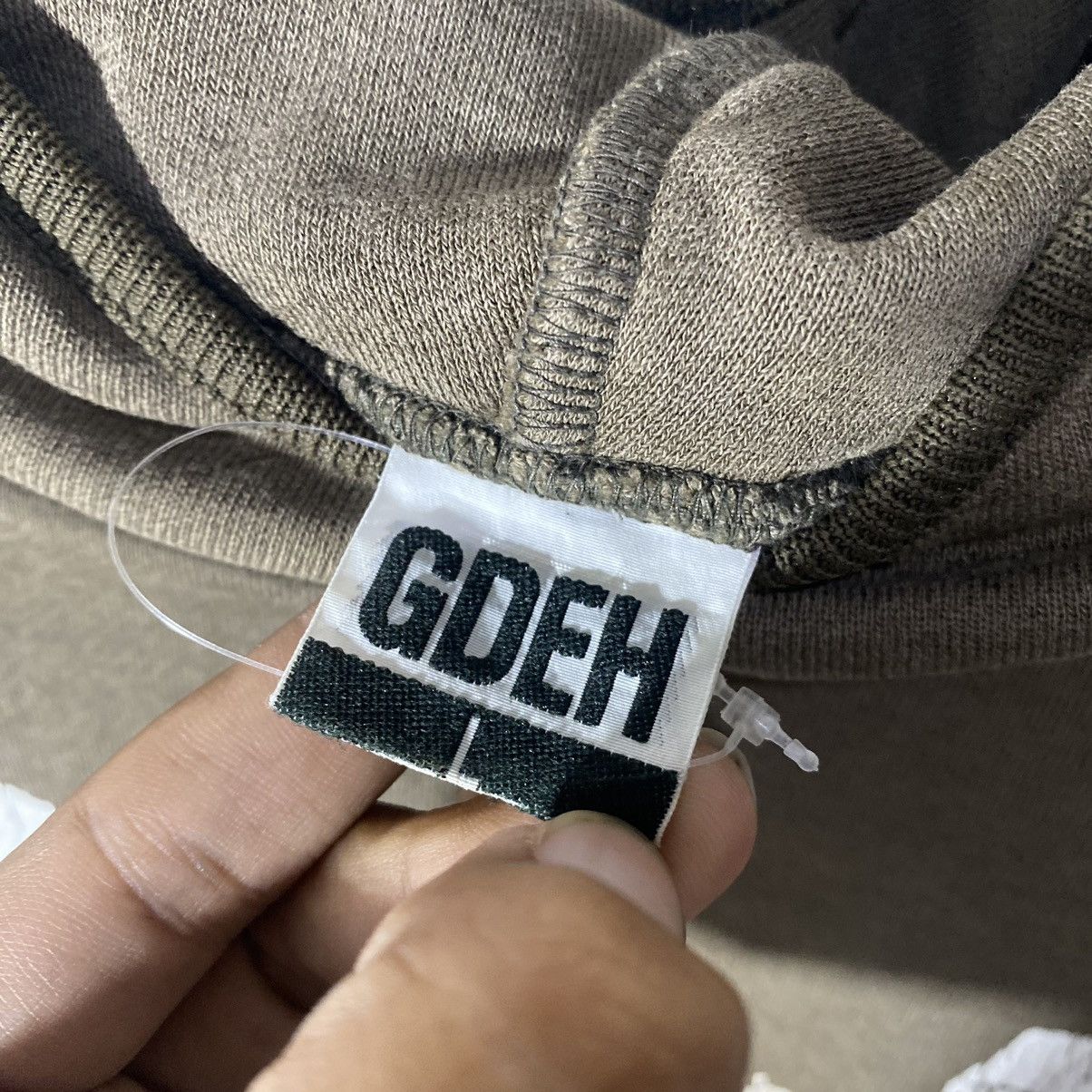 GOODENOUGH 2000s GDEH - Trashed Brown Hoodie Size US L / EU 52-54 / 3 - 7 Thumbnail