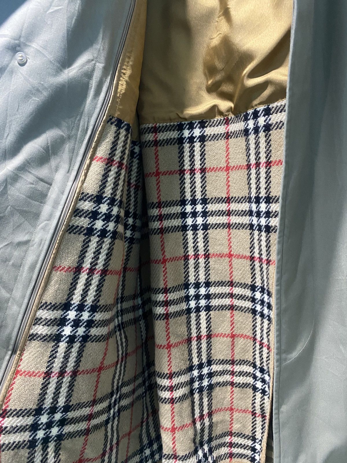 Burberry Vtg Burberry Trench Coat Single Breasted Nova check Jacket Size US M / EU 48-50 / 2 - 10 Thumbnail