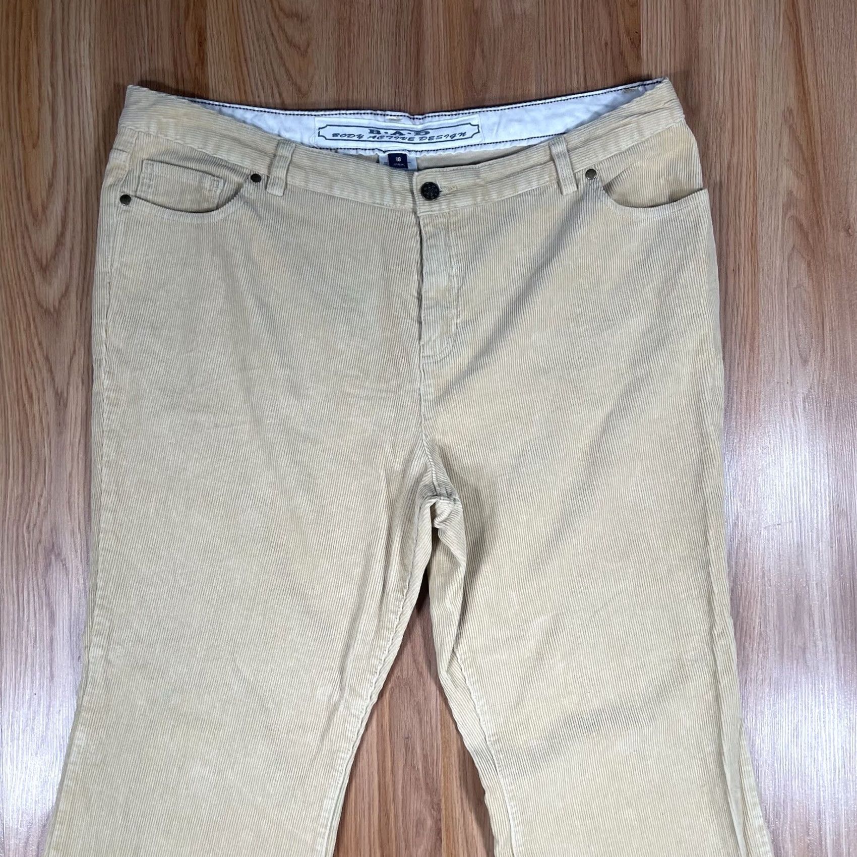 Vintage B.A.D Pants Womens 18 Body Active Design High Rise Stretch Straight Leg Corduroy Yellow Size 40" / US 18 - 2 Thumbnail