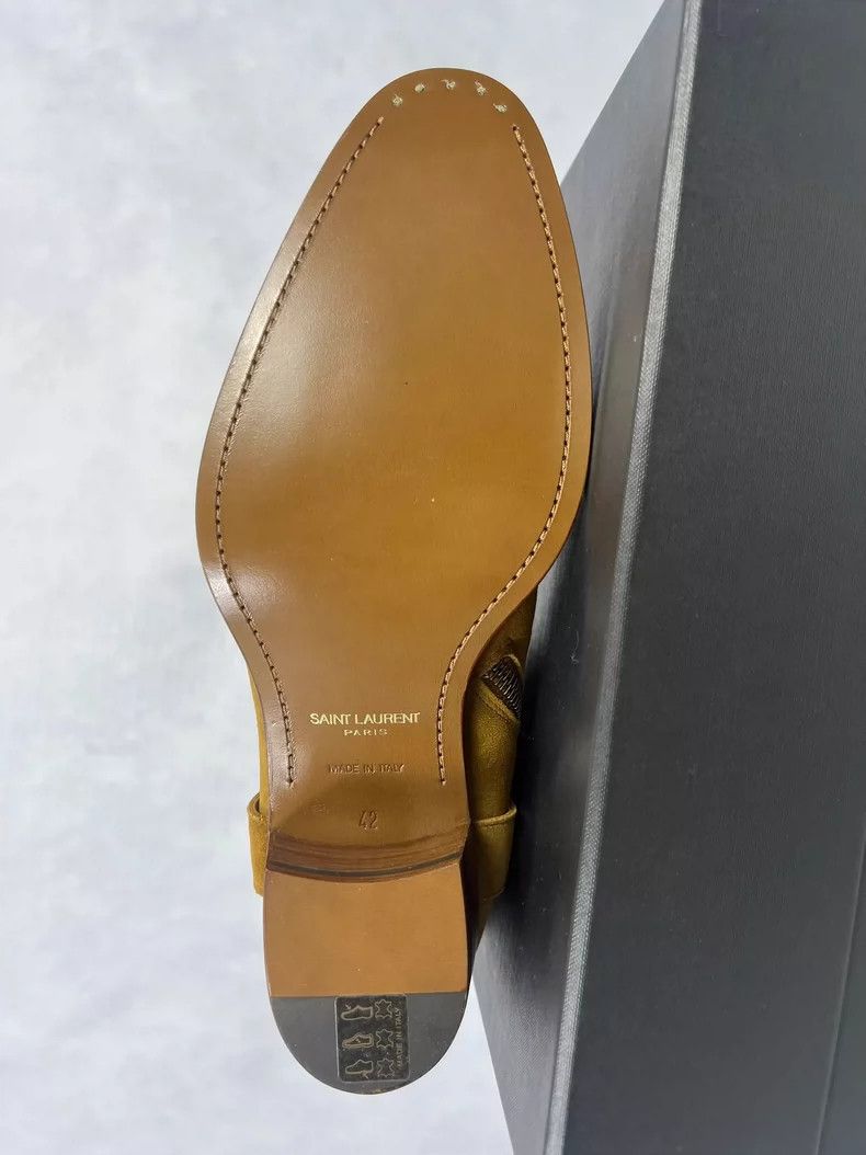 Saint Laurent Paris Saint Laurent Paris 13fw first year suede buckle Chelsea bo Size US 9 / EU 42 - 5 Thumbnail
