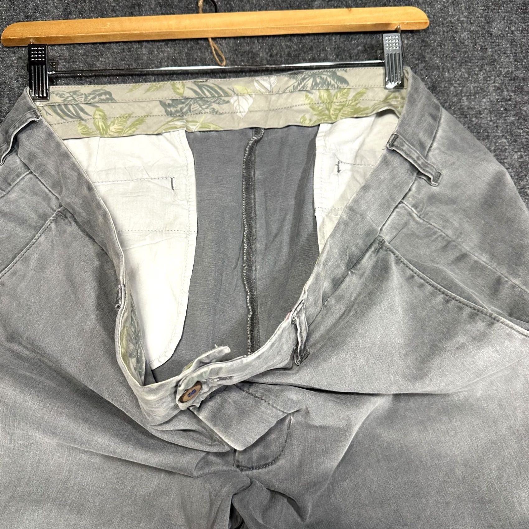 Tommy Bahama Tommy Bahama Pants Mens 38 Gray Stone Wash Cotton Stretch Pockets Chino Size US 38 / EU 54 - 4 Thumbnail