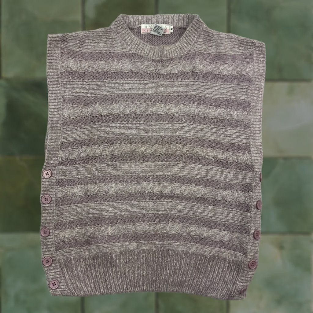 Vintage VINTAGE Andrea Gregg Sweater Vest Womens Medium Knit 1980s Hipster Silk Blend Size M / US 6-8 / IT 42-44 - 1 Thumbnail
