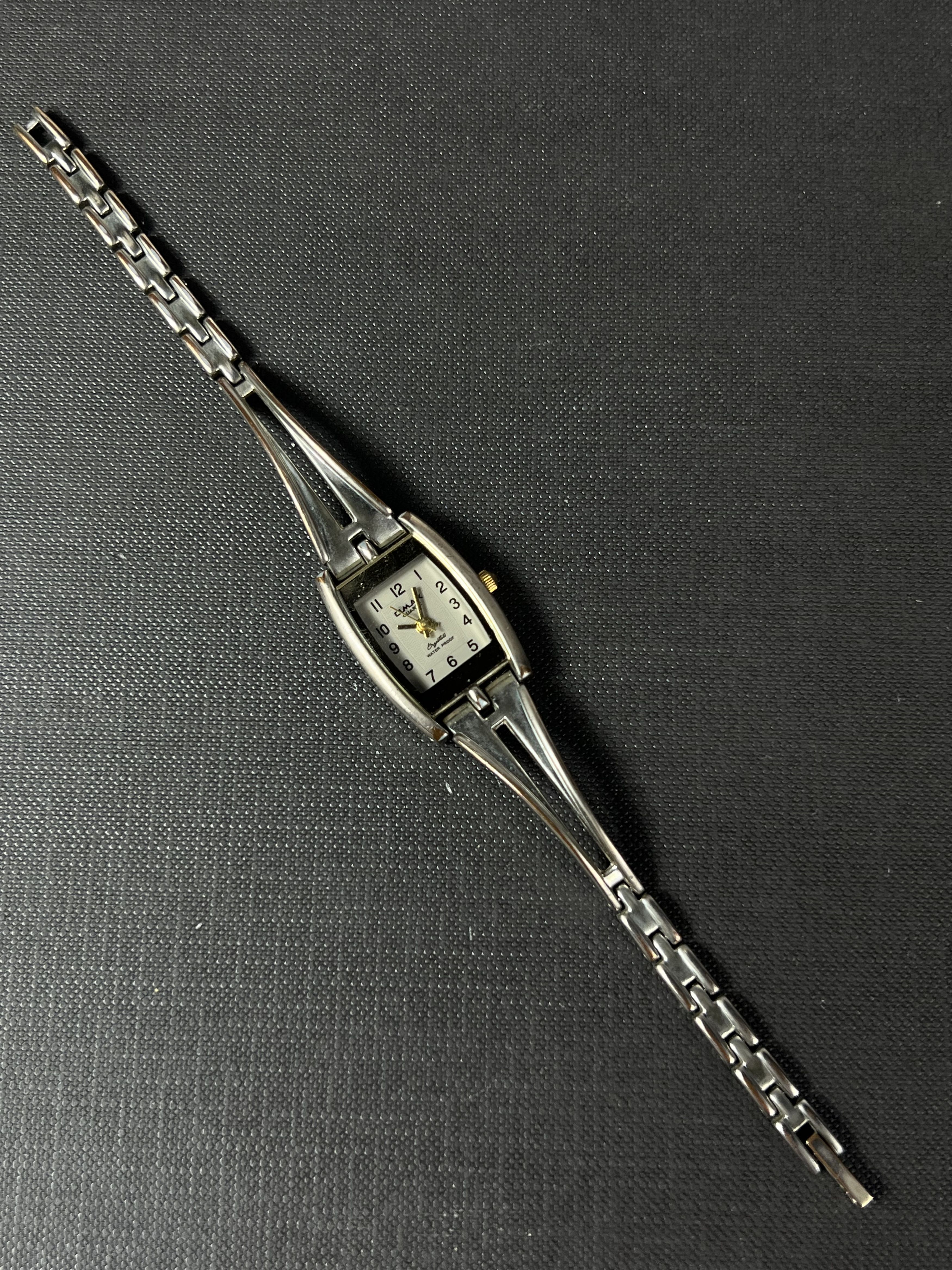 Vintage Futuristic Vintage Omax Japanese Style Chain Bracelet Watch Size ONE SIZE - 4 Thumbnail