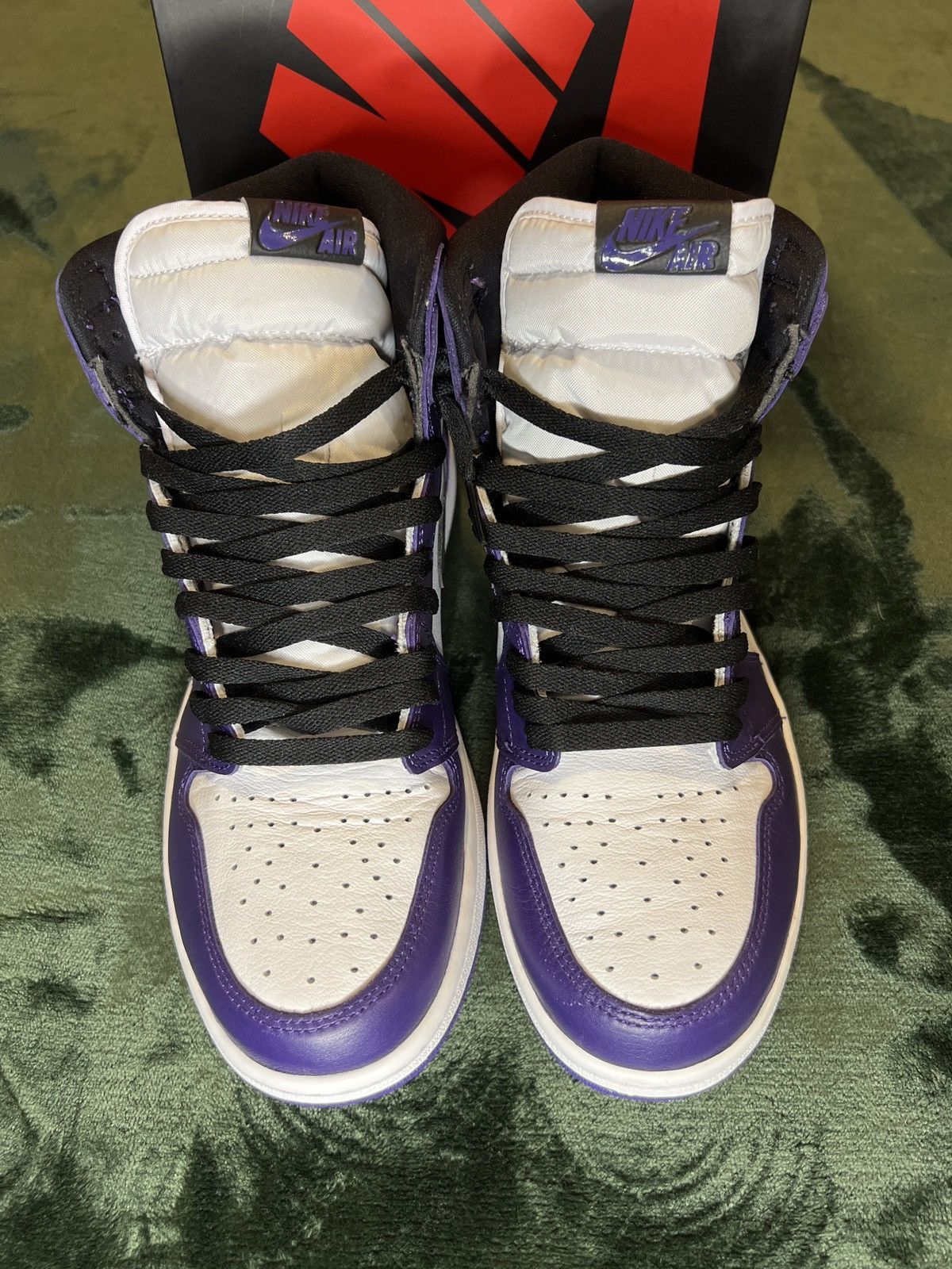 Jordan Brand Air Jordan 1 Court Purple 2020 size 11 Size US 11 / EU 44 - 6 Thumbnail