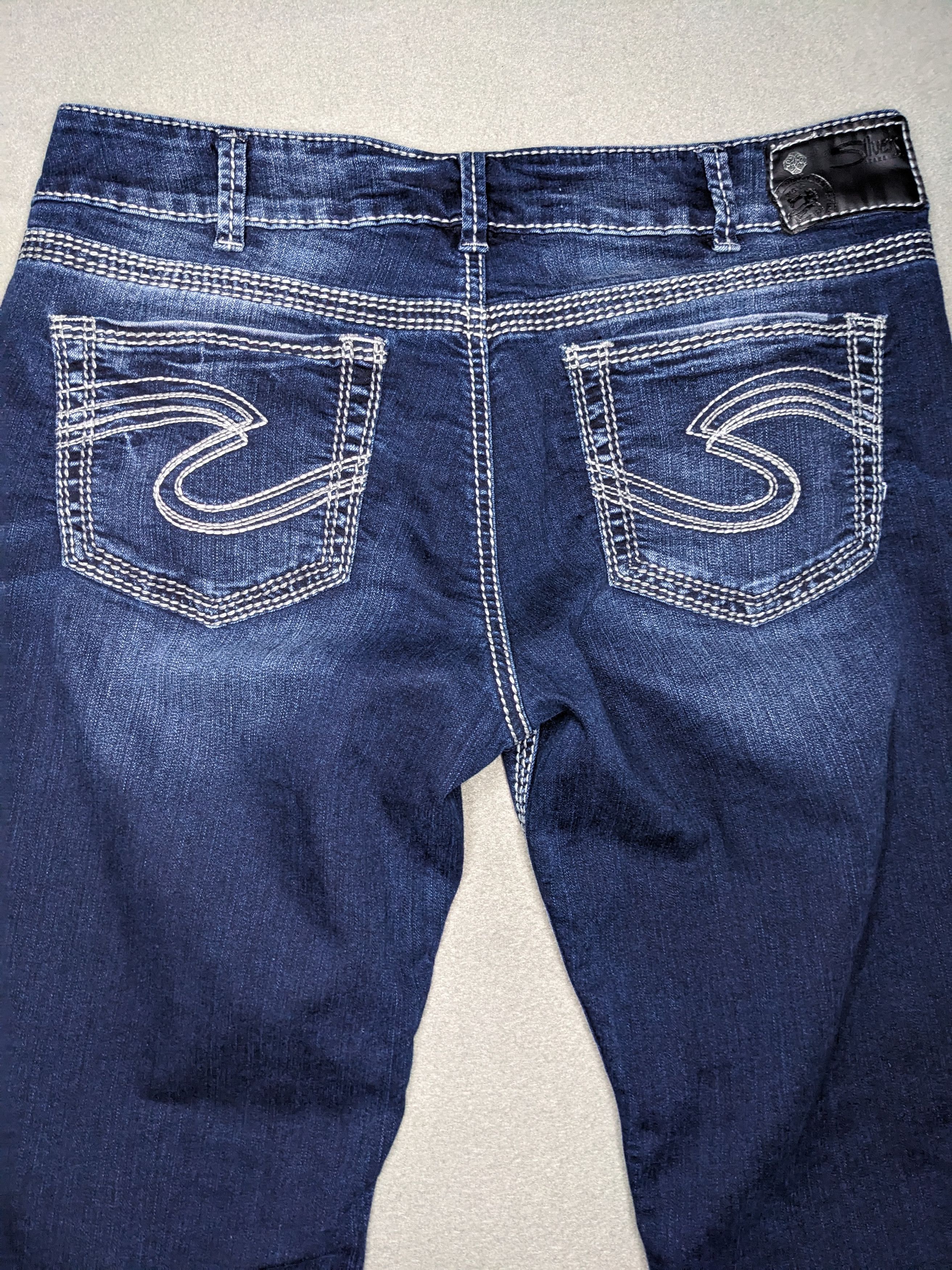 Silver Jeans Co. Silver Jeans Suki Mid Capri 33x24 Y2K Denim Western Dark Size 33" - 10 Thumbnail