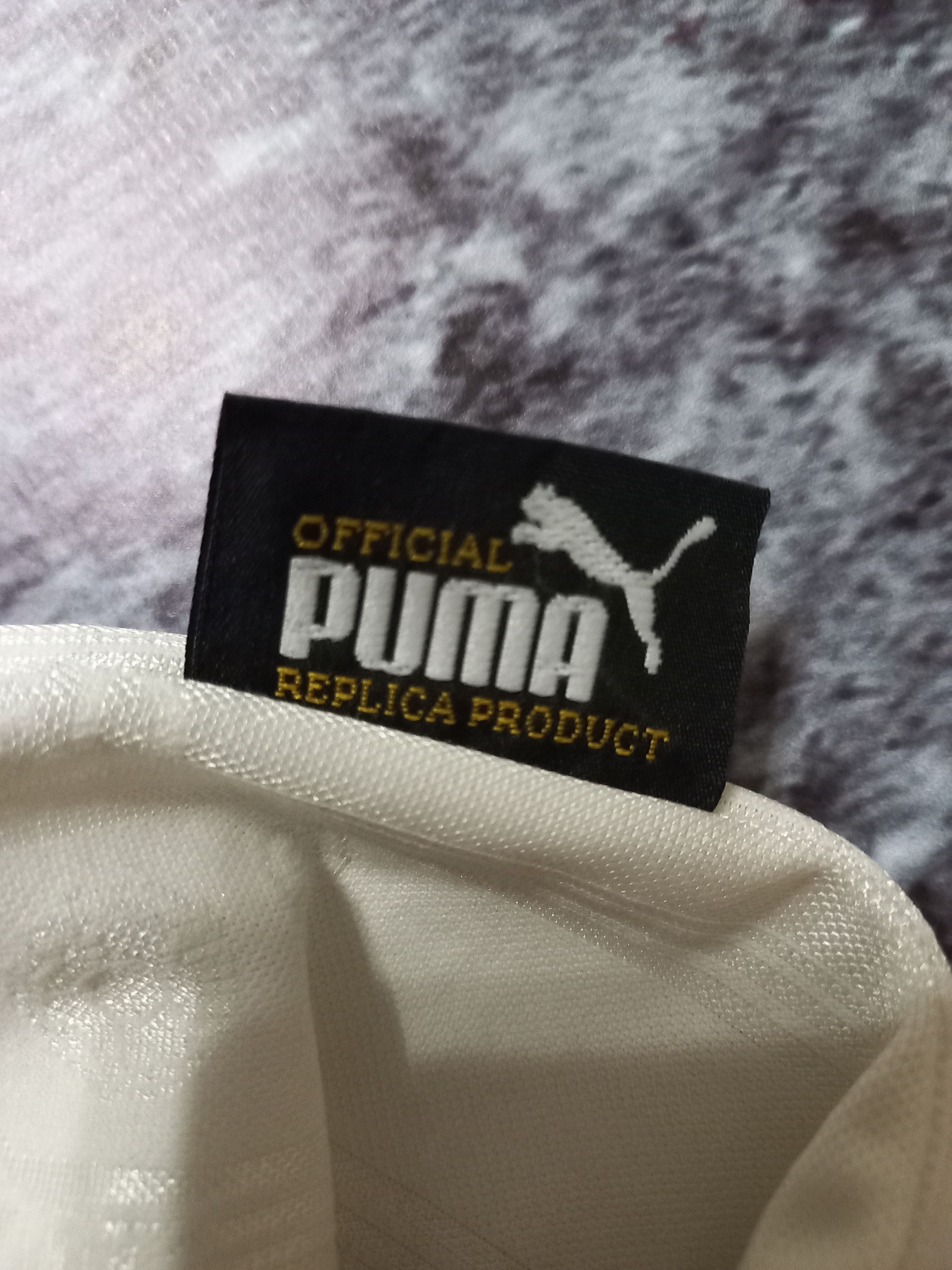 Puma × Vintage Jersey Leeds 1998 Size US XL / EU 56 / 4 - 5 Thumbnail